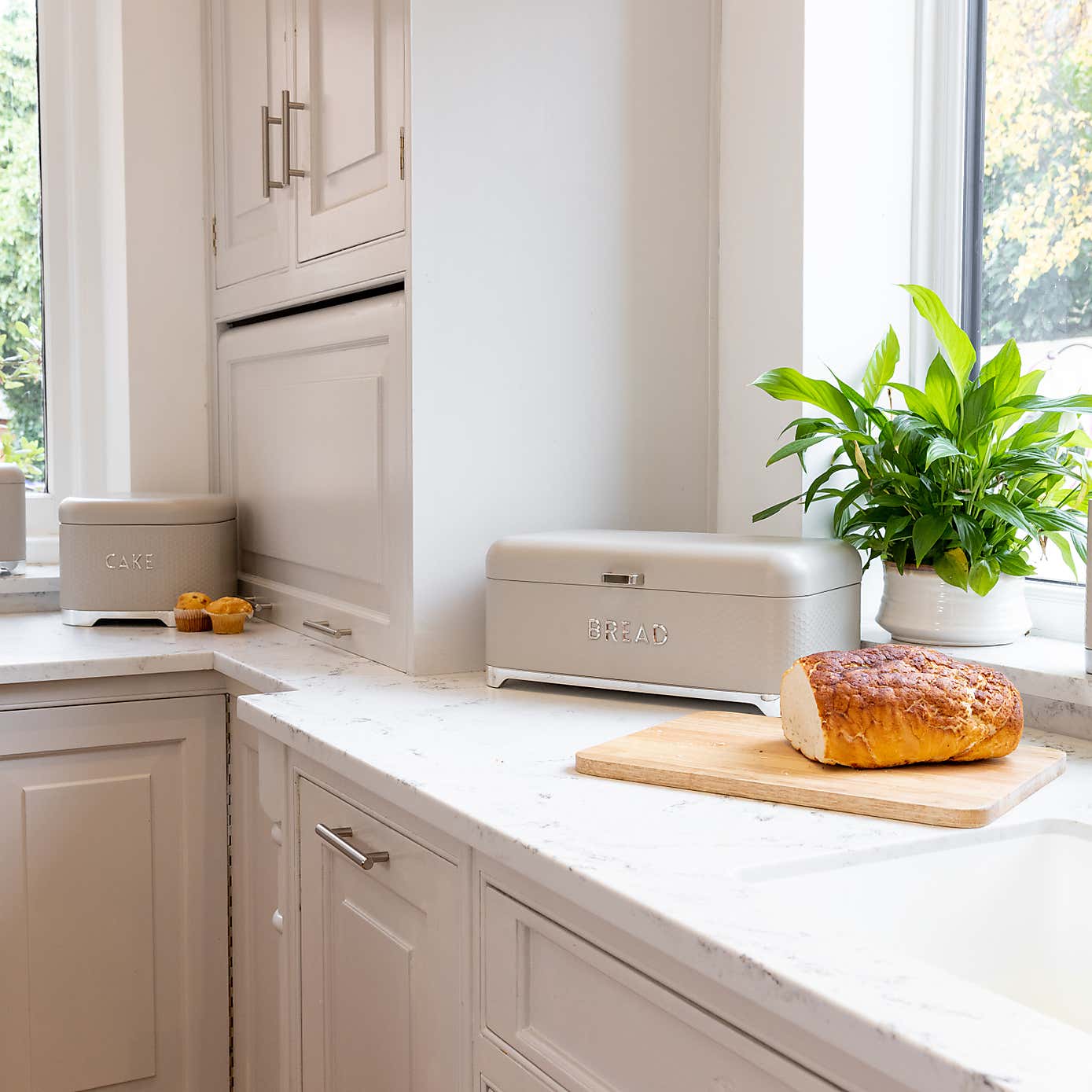 KitchenCraft Lovello Bread Bin