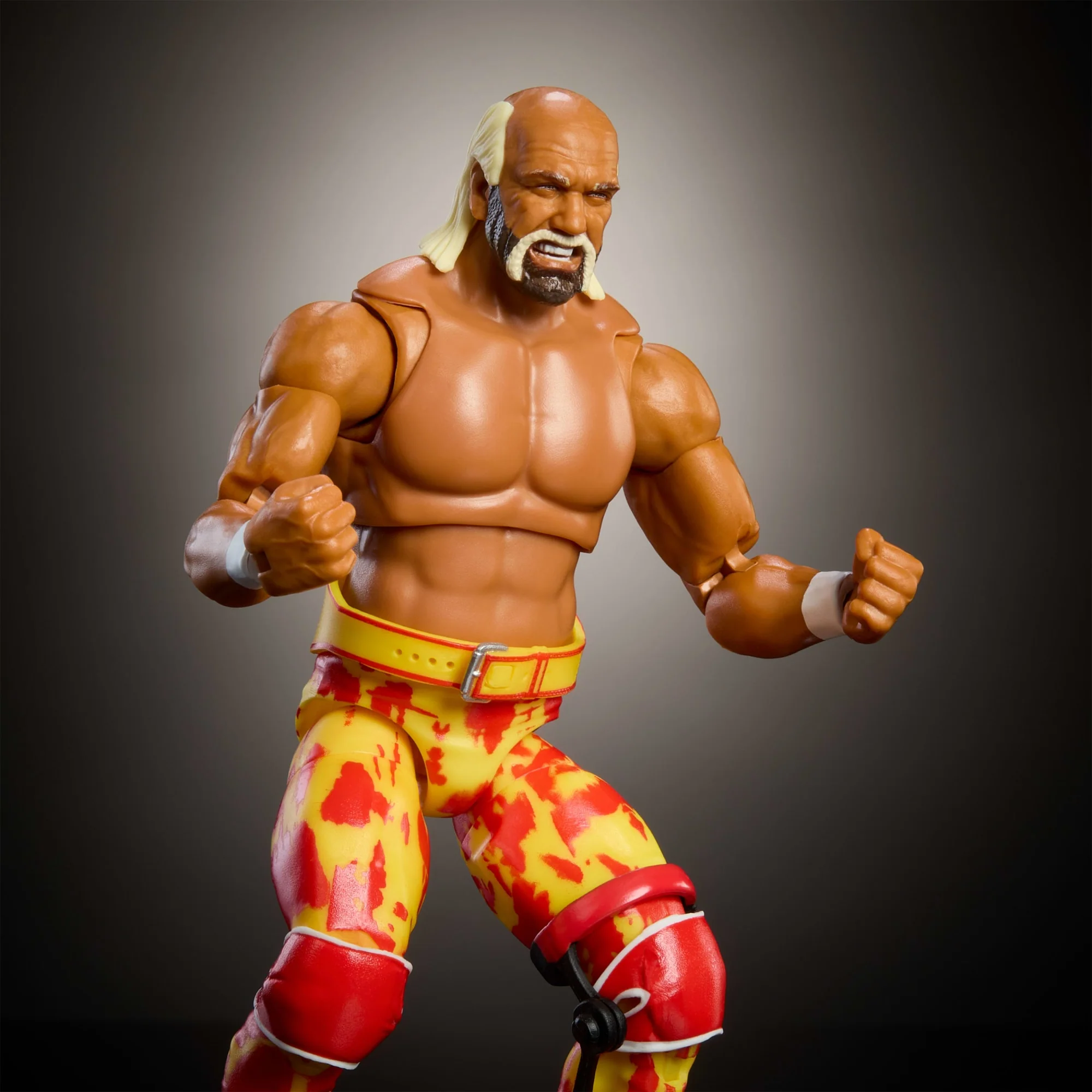 WWE Legends Ultimate Edition Hulk Hogan Action Figure & Accessories Set, 6-Inch Collectible