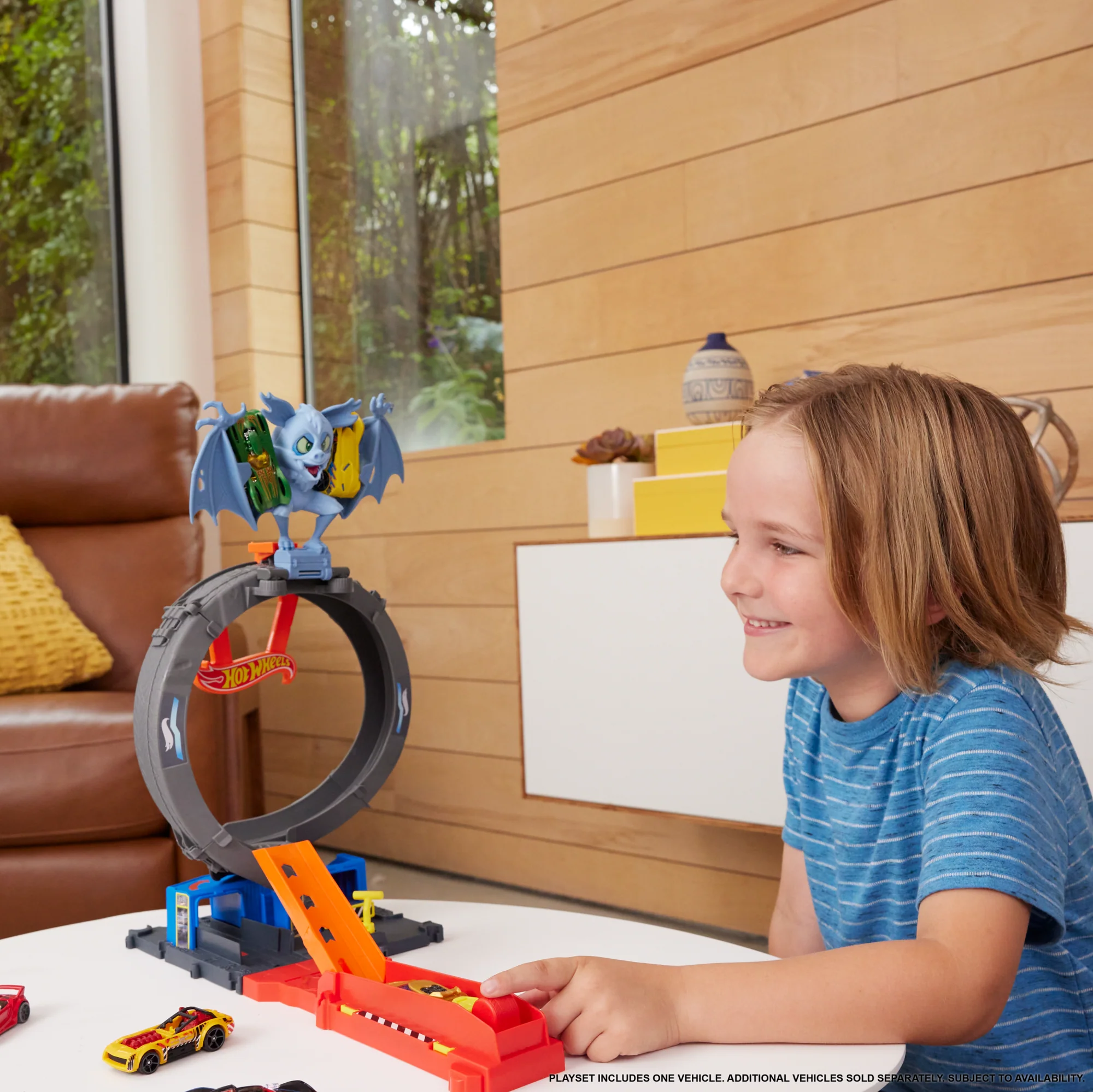 Hot Wheels Let's Race Netflix - Bat Loop Attack