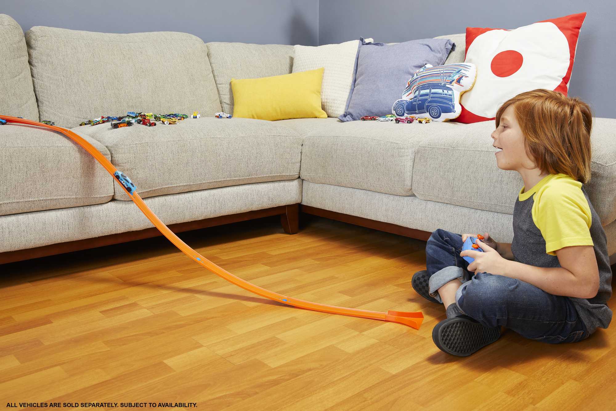 Hot Wheels RC 1:64 Scale C8 Corvette Rechargeable Radio-Controlled Vehicle