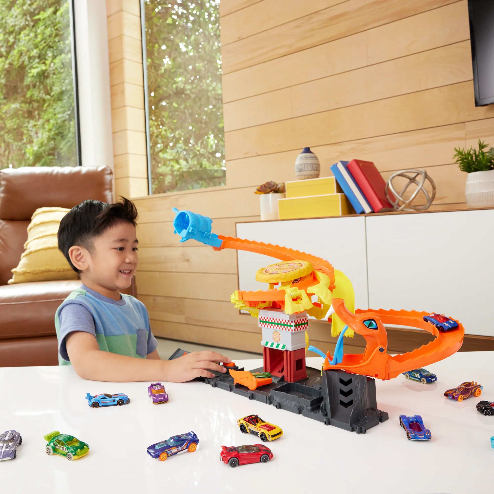 Hot Wheels City Pizza Slam Cobra Attack Playset With 1:64 Scale Toy Car