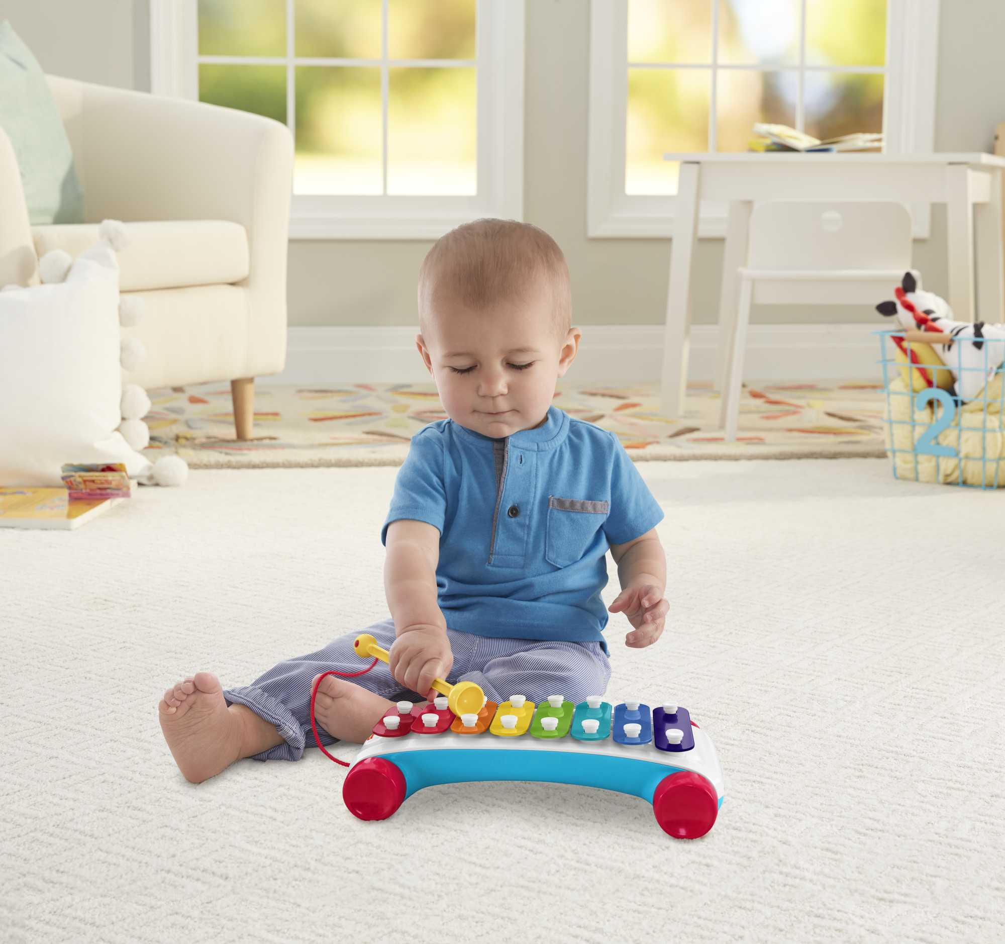 Fisher-Price Classic Xylophone, Colorful Musical Pull Toy