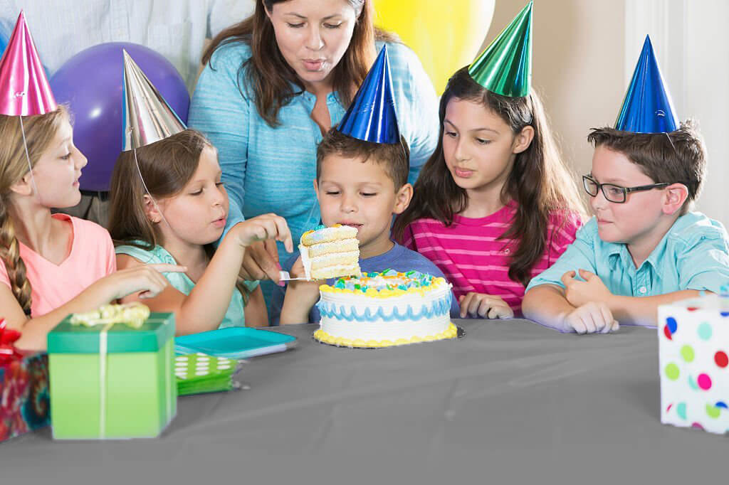 54 In. x 300 Ft. Cut To Size Table Roll | Silver