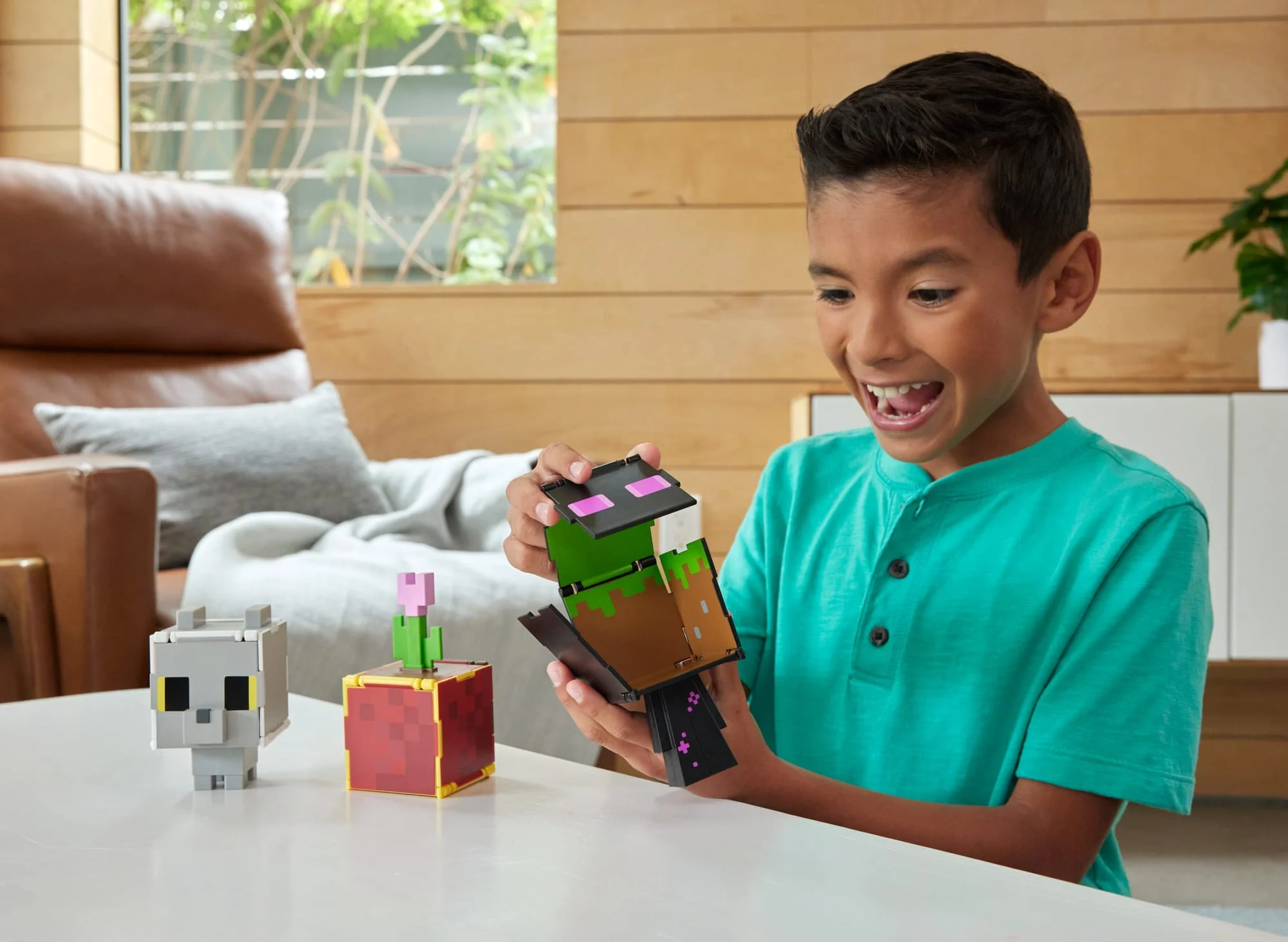 Minecraft Flippin�� Figs Figures Collection, 2-in-1 Fidget Play, 3.75-in Scale & Pixelated Design (Characters May Vary)