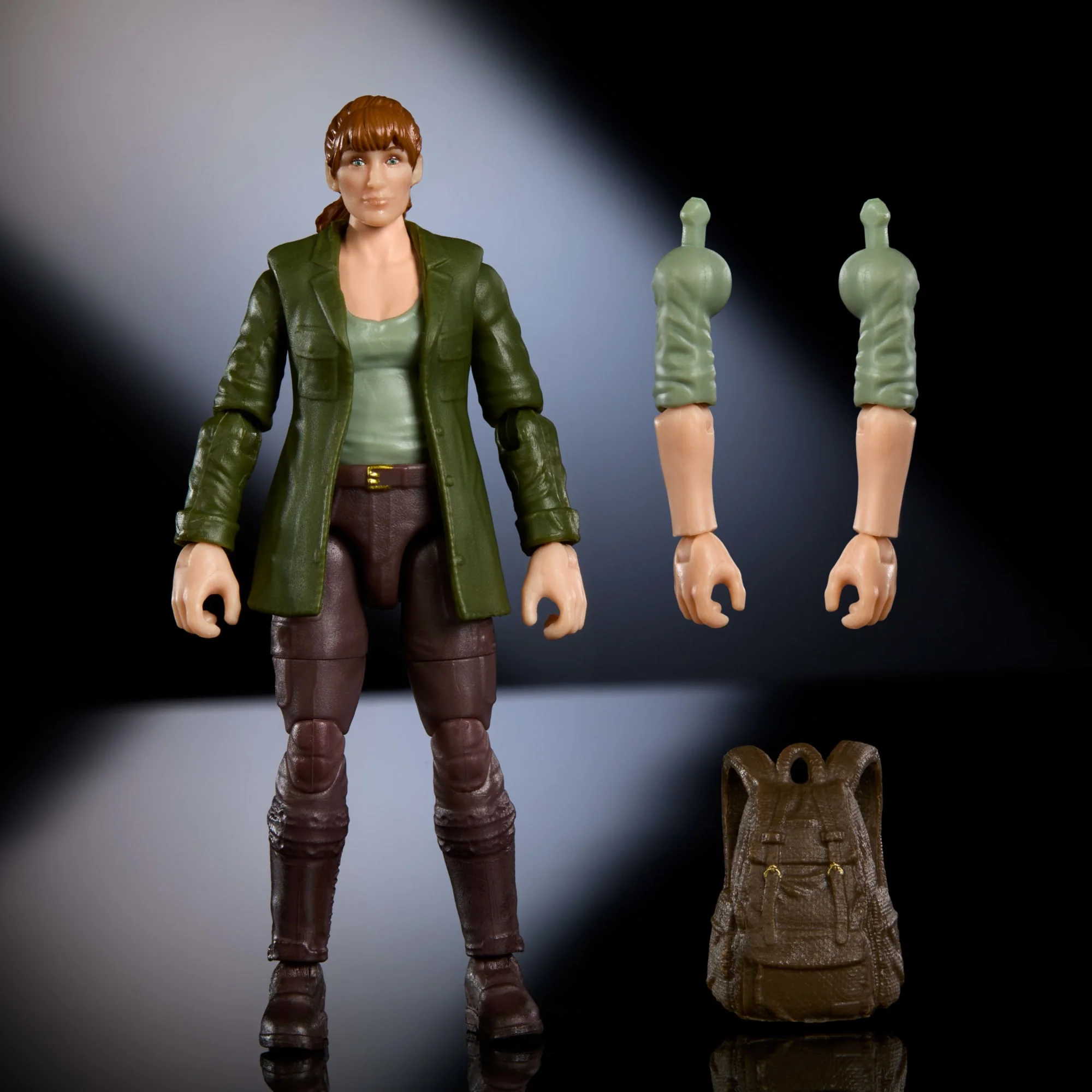 Jurassic World Hammond Collection Claire Dearing Action Figure With Accessories, 3.75 Inch Scale