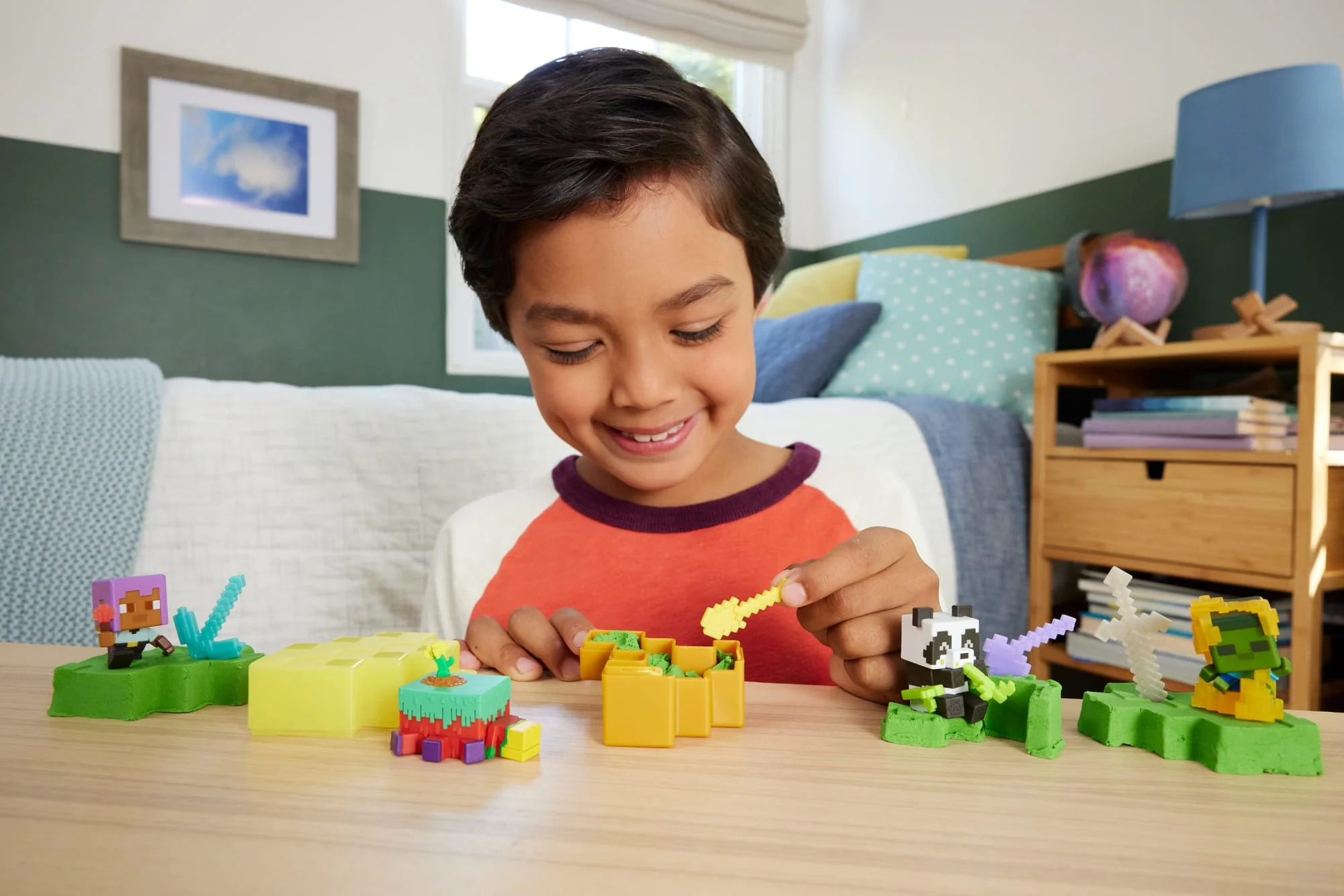 Minecraft Mini Mode Potion Brewing Action Figures With Color Reveal (Characters May Vary)