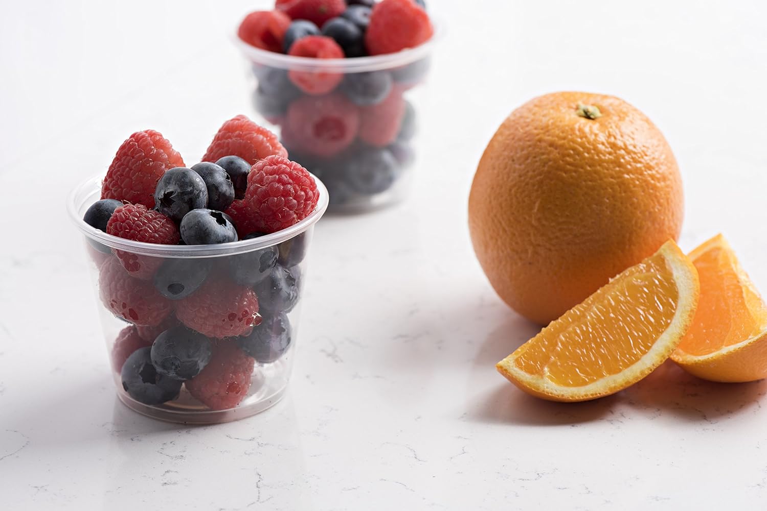 Comfy Package [2 oz. - 100 Count Clear Disposable Plastic Portion Cups with Lids - Soufflé Cups, Jello Shot Cups With Lids, Clear Plastic Containers Perfect for salad Dressing and More