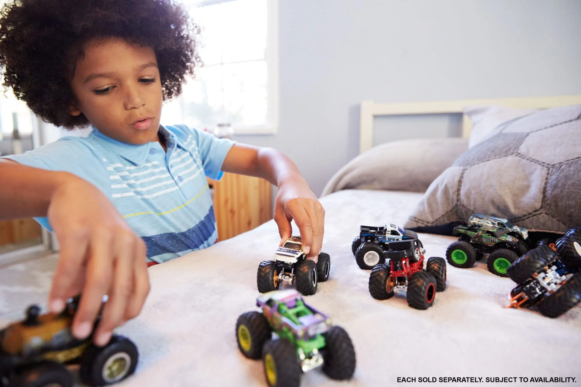 Hot Wheels Monster Trucks Ve��culo de Brinquedo Carro Surpresa Escala 1:64