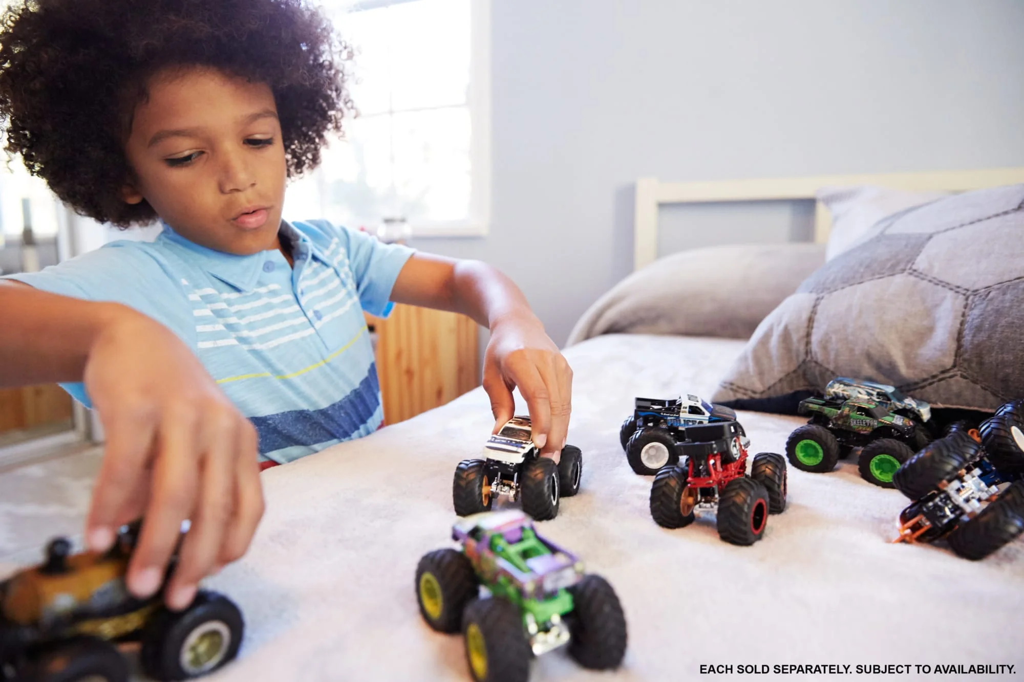 Monster Trucks Hot Wheels �� L����chelle 1:64 Avec Roues G��antes