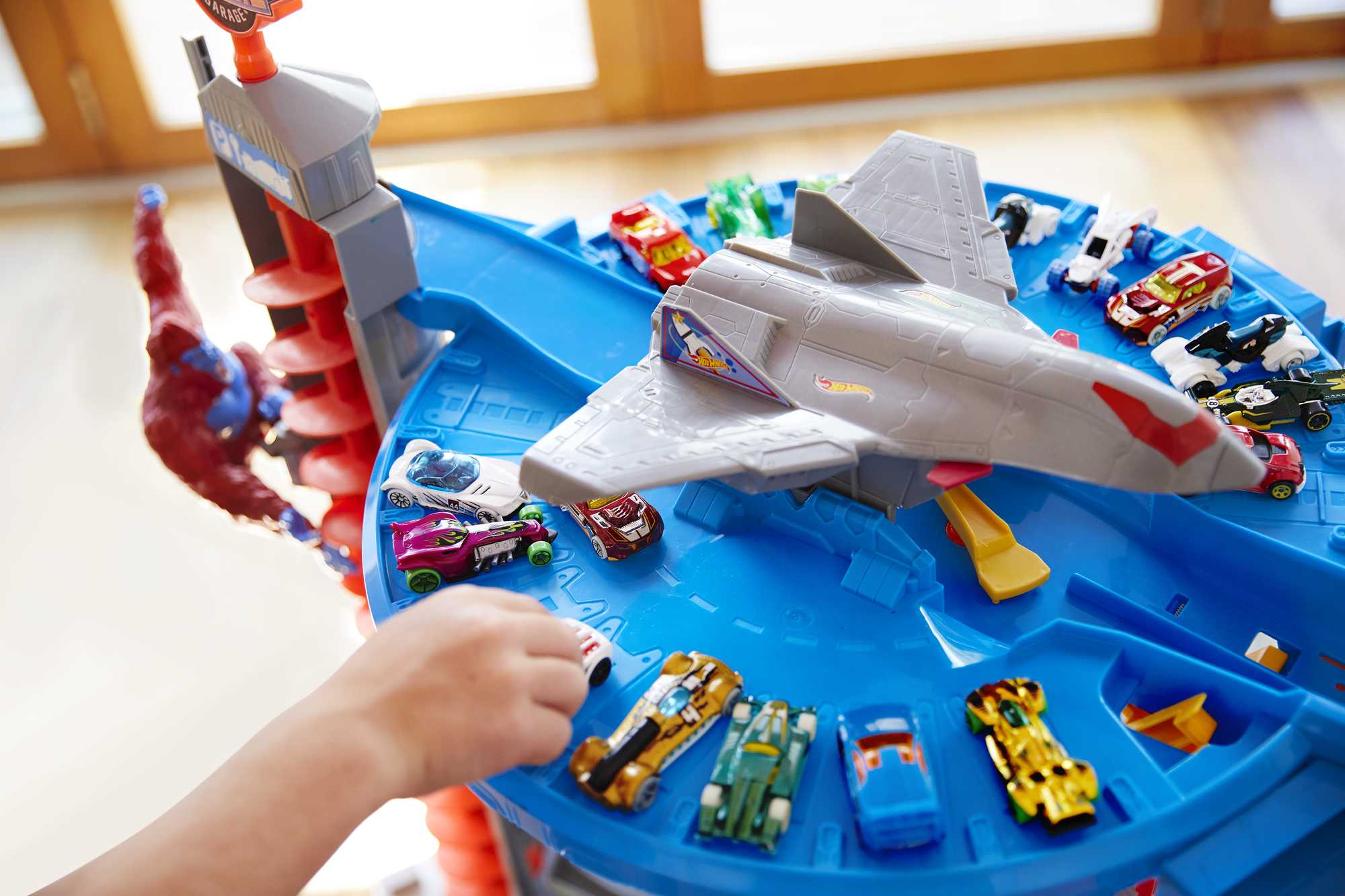 Hot Wheels Super Ultimate Garage Play Set