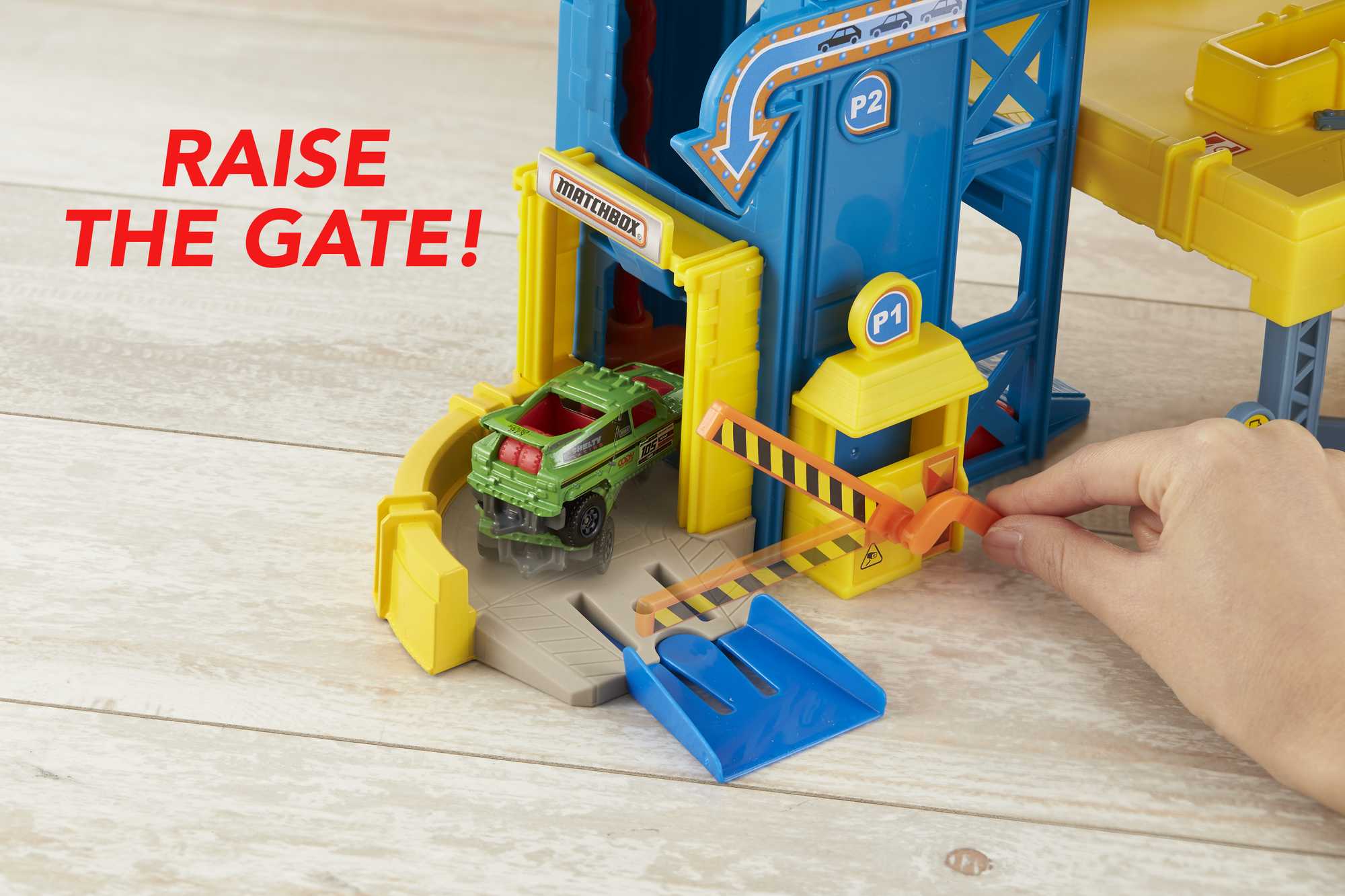 Matchbox Cars Playset, Garage With 4 Levels, 1:64 Scale Toy Tow Truck