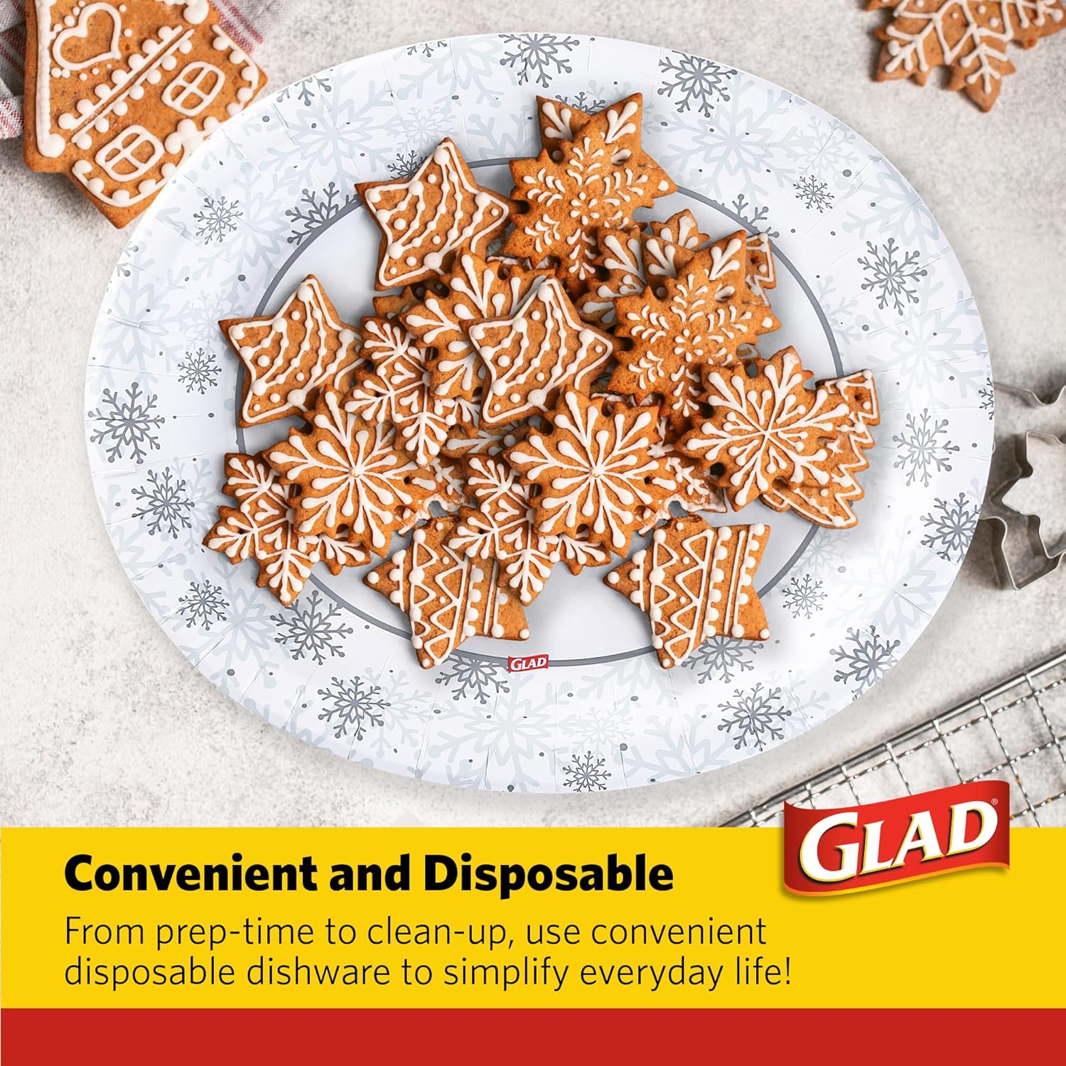 Glad Disposable Holiday Paper Plates, 10 Inch, 20 Count - Red Snowflake Design, Heavy Duty and Microwavable