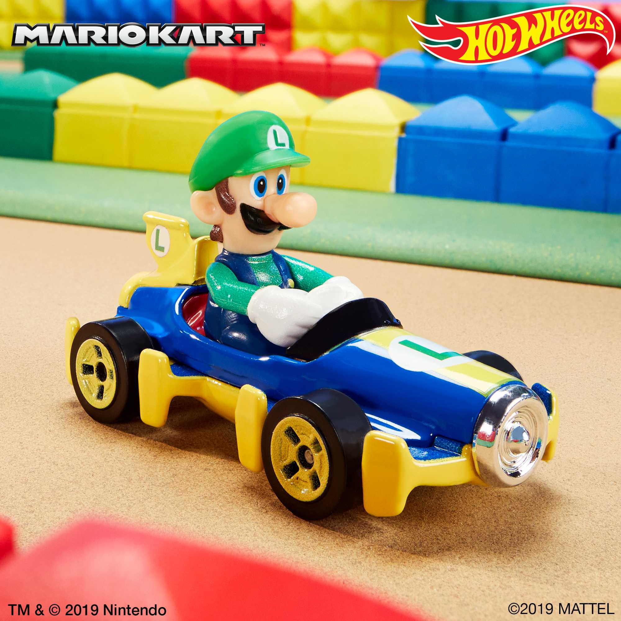 Hot Wheels Mario Kart Luigi, Mach 8 Vehicle