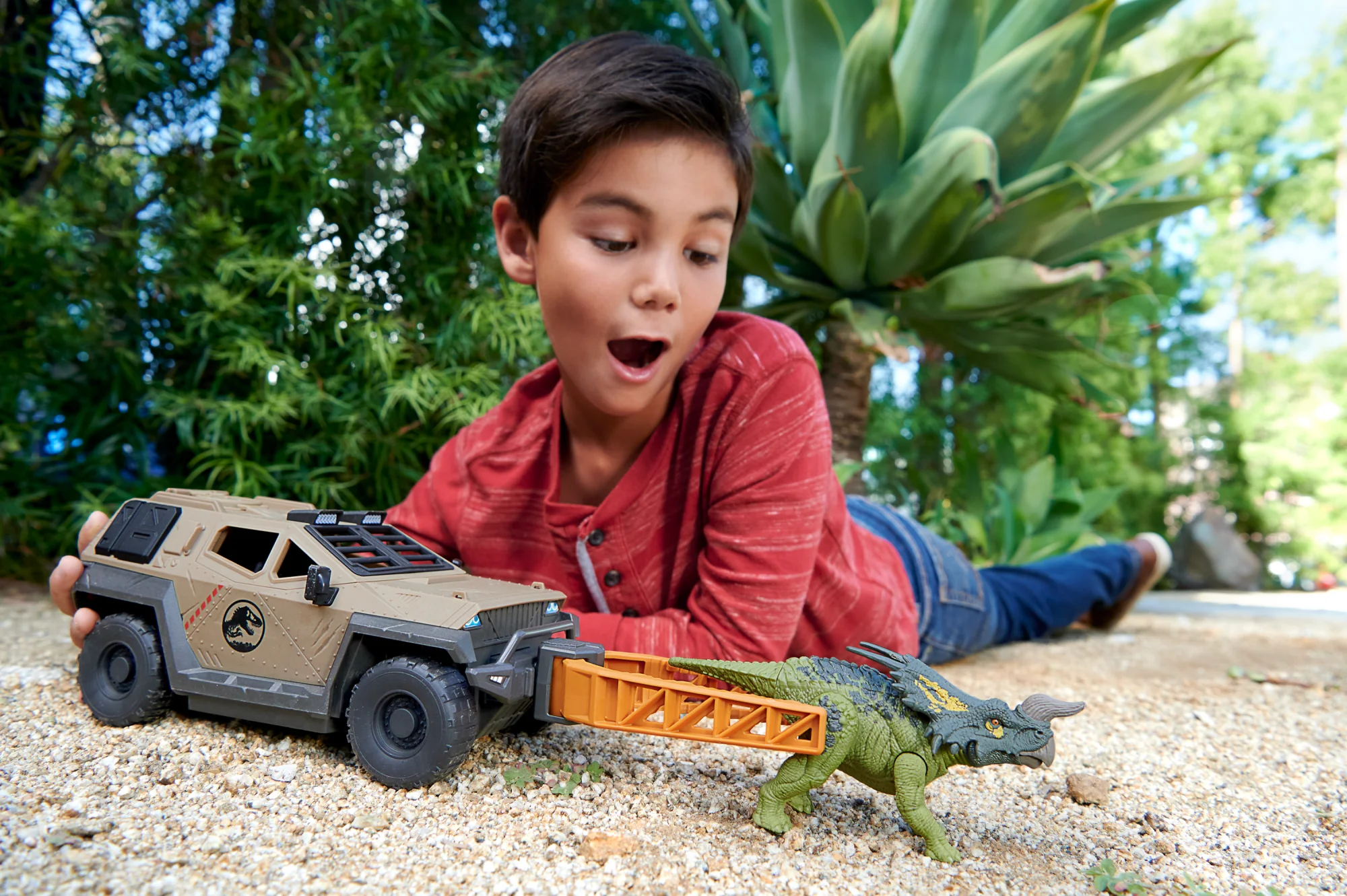 Jurassic World Mission Mayhem Truck & Dinosaur Action Figure Toy Set With Flipping Feature