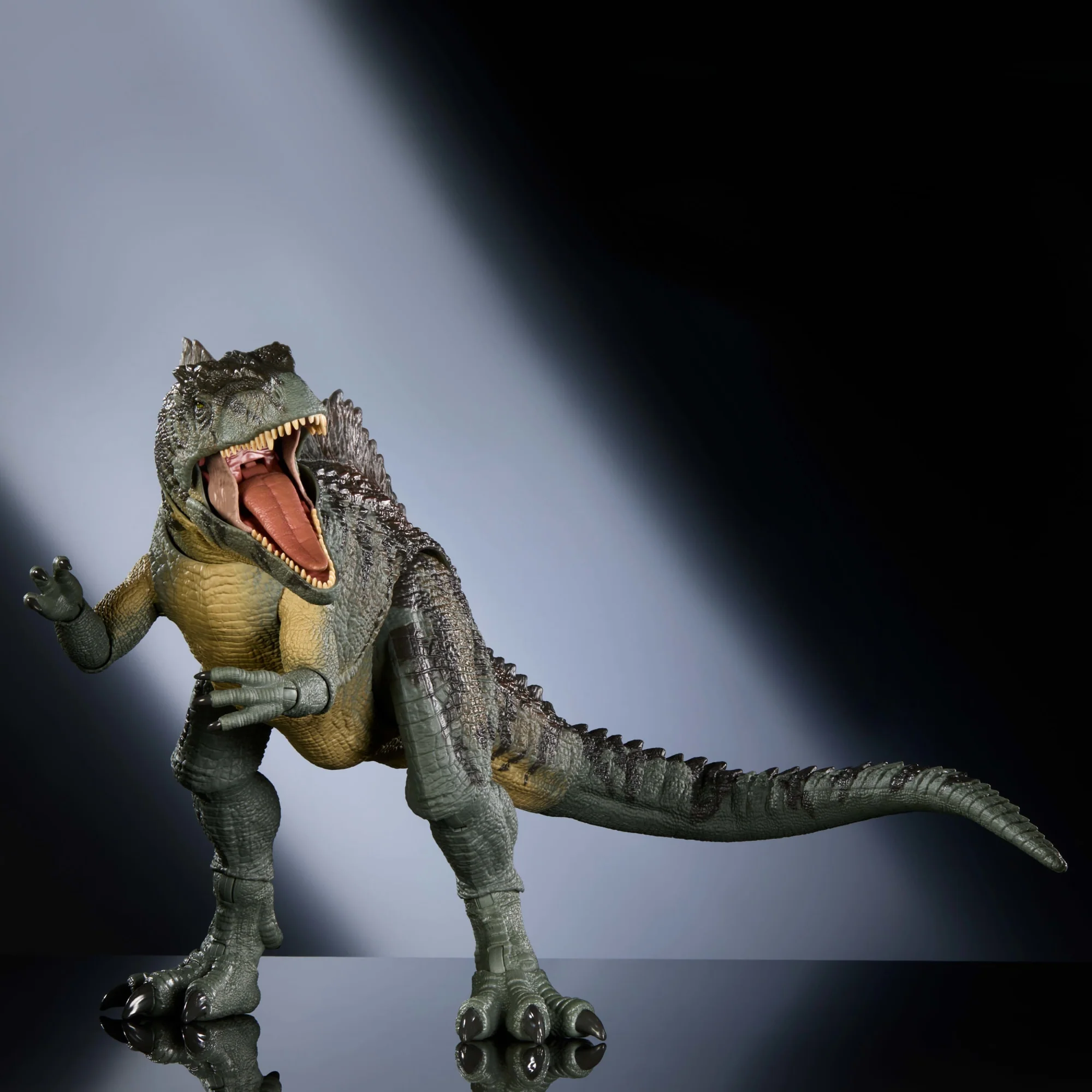 Jurassic World Dominion Hammond Collection Giganotosaurus Dinosaur Figure Collectible Toy