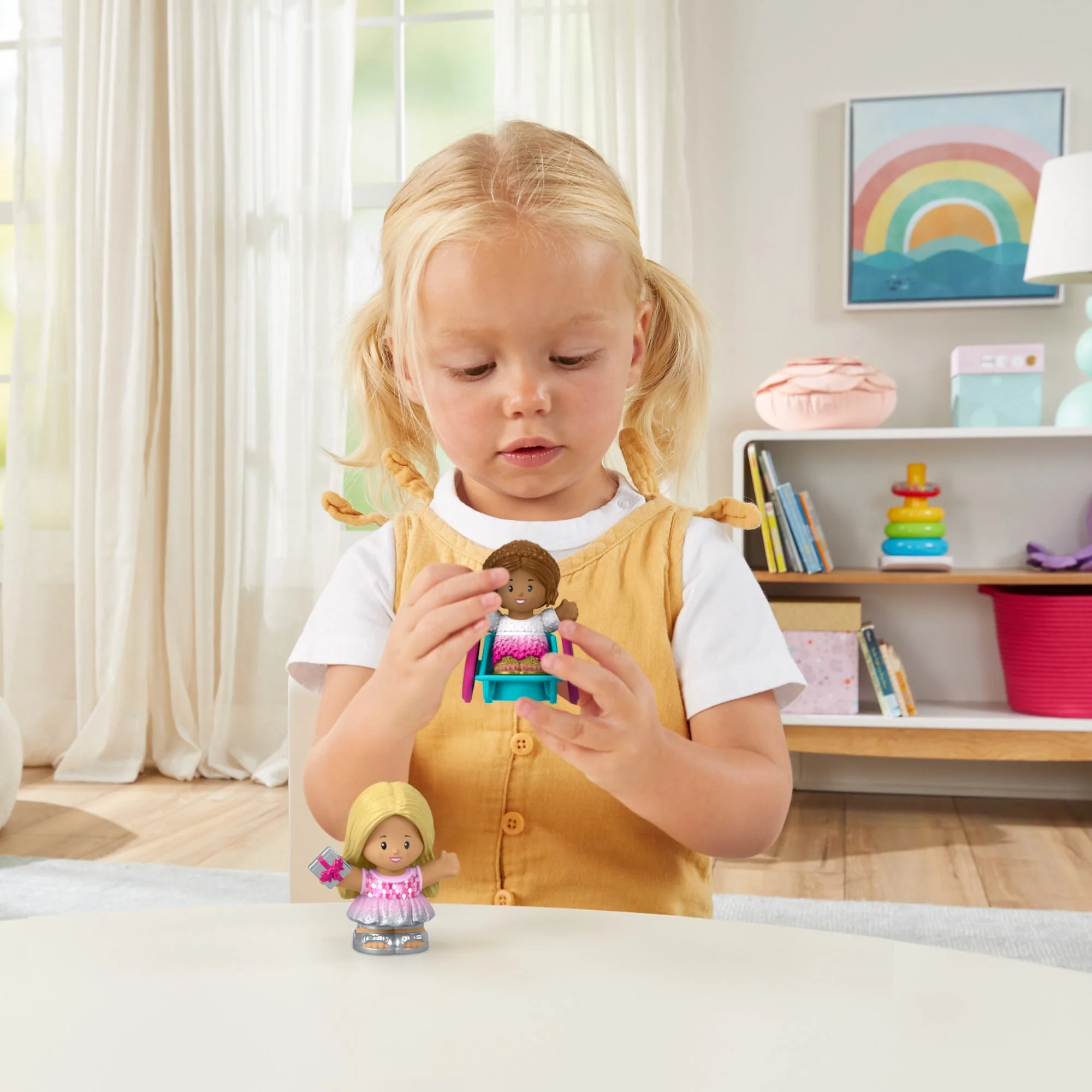 Fisher-Price Little People Barbie Party Figure Pack, 2 Characters For Toddlers