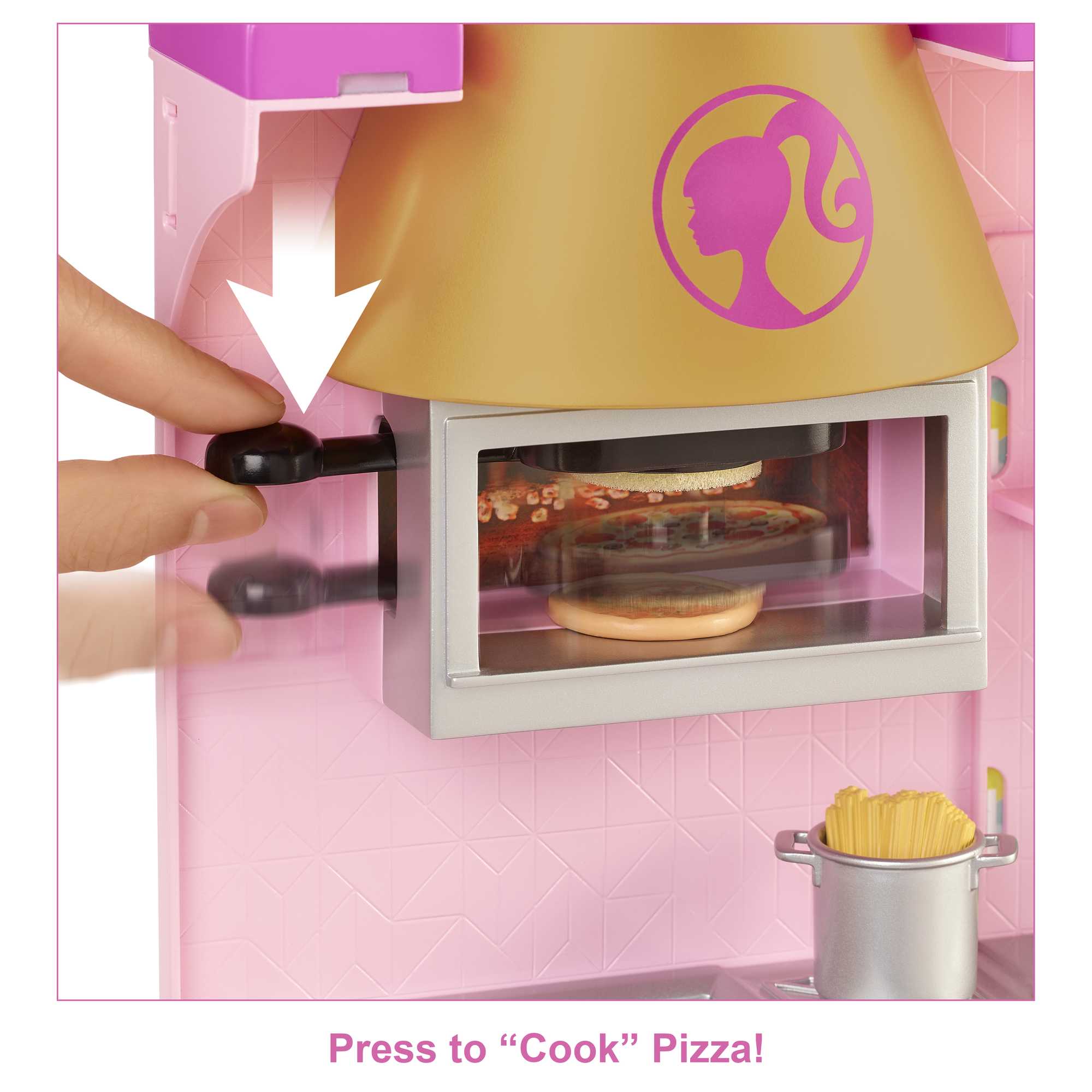 Barbie Cook ��n Grill Restaurant Playset With More Than 30 Pieces