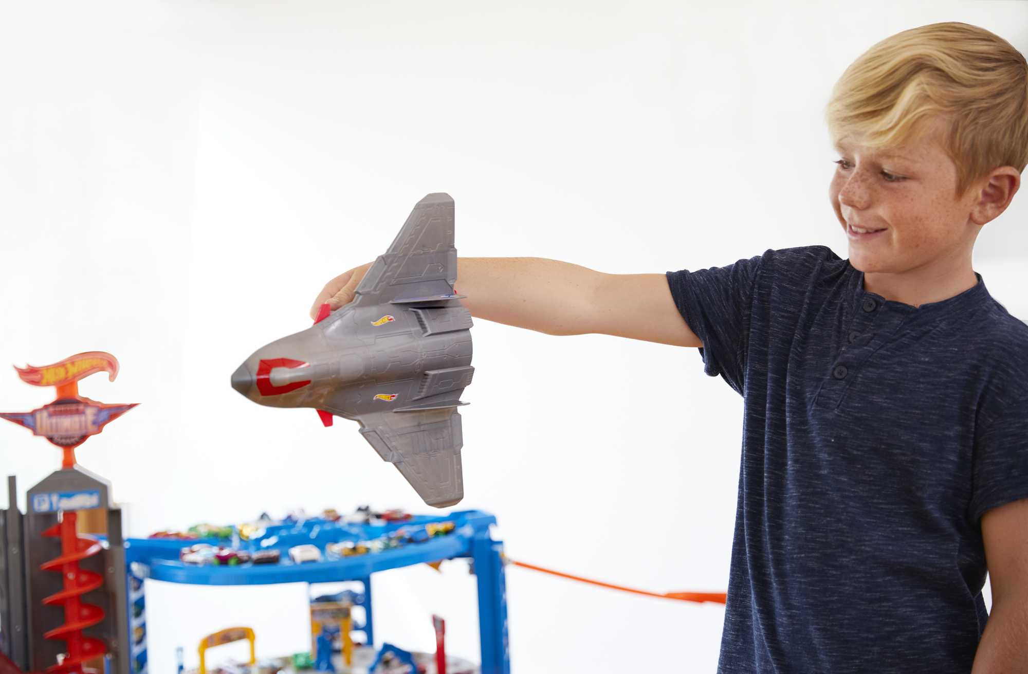 Hot Wheels Super Ultimate Garage Play Set