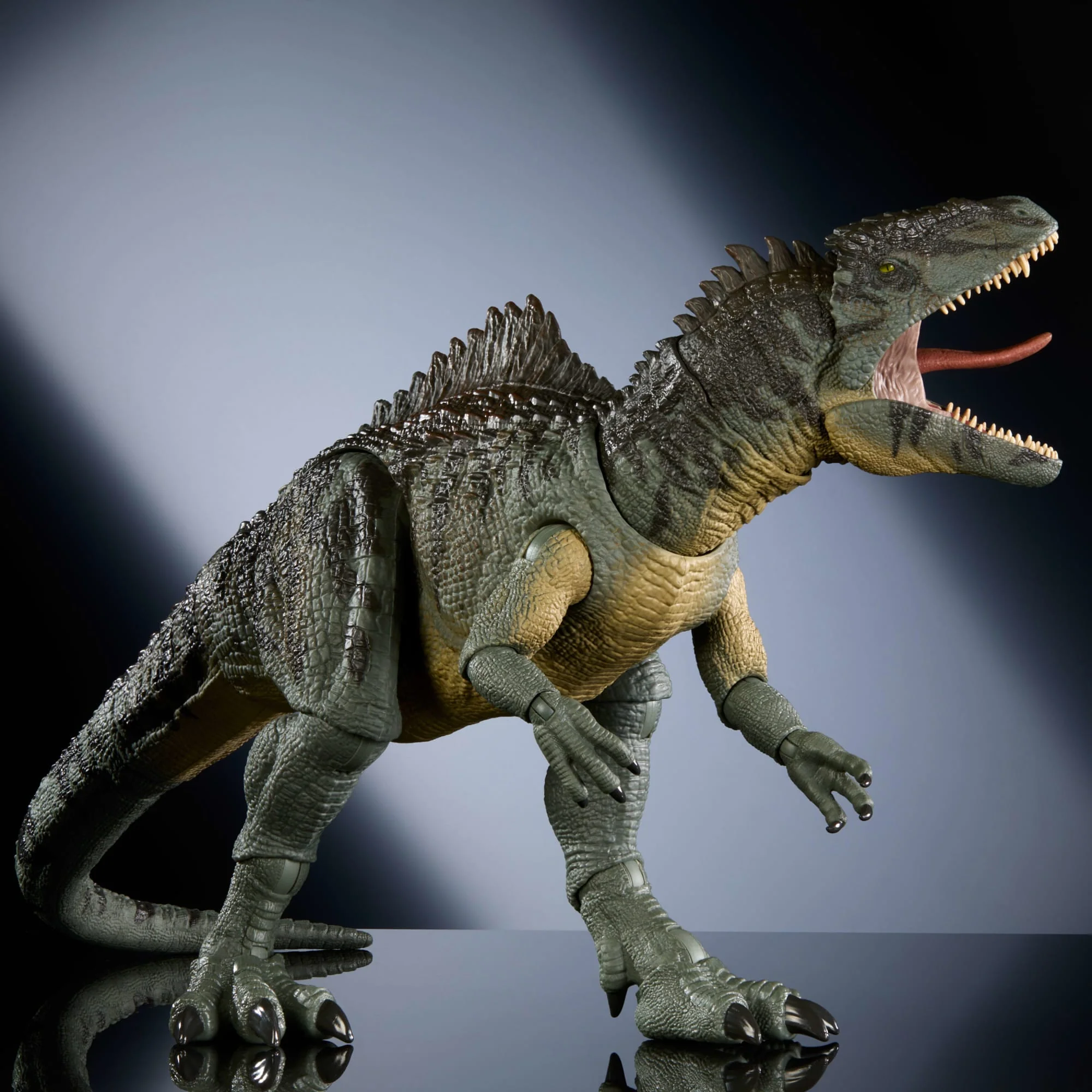 Jurassic World Dominion Hammond Collection Giganotosaurus Dinosaur Figure Collectible Toy
