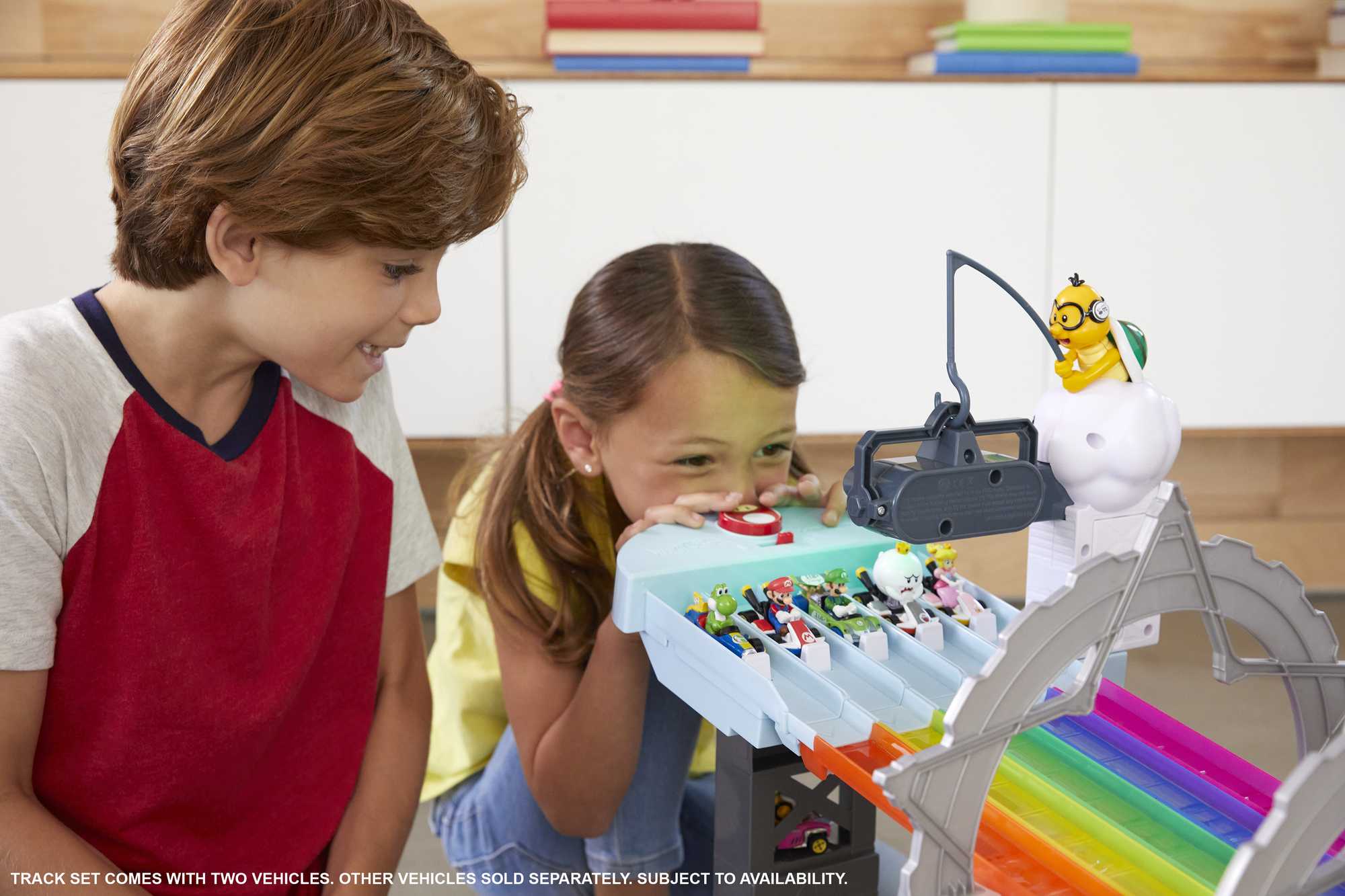 Hot Wheels Mario Kart Rainbow Road