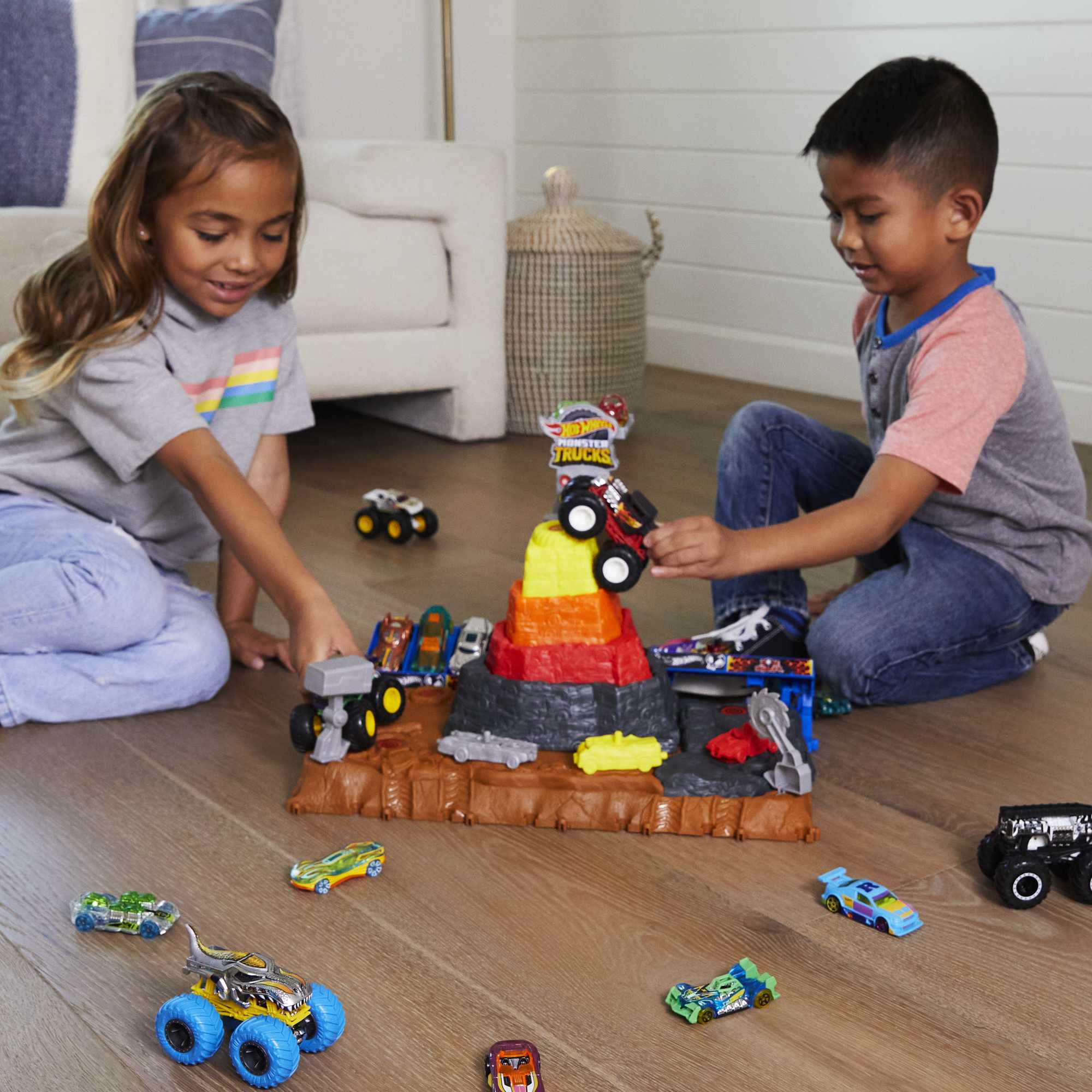 Hot Wheels Monster Trucks Arena Smashers Coffret de Jeu Parc �� destruction Supr��me Bone Shaker