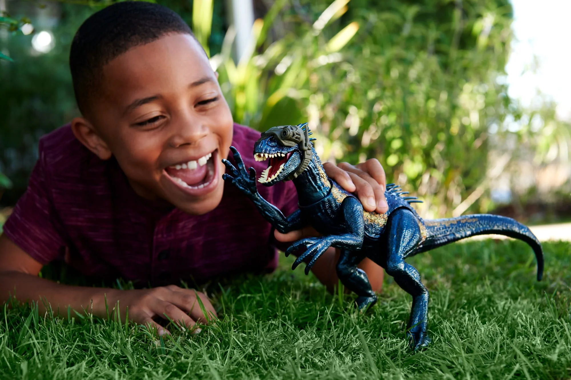 Jurassic World Track N Attack indoraptor Figure