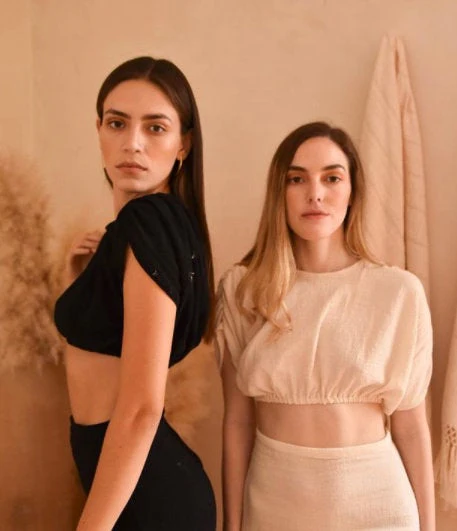 IRIS Cotton Short Sleeves Crop-Top