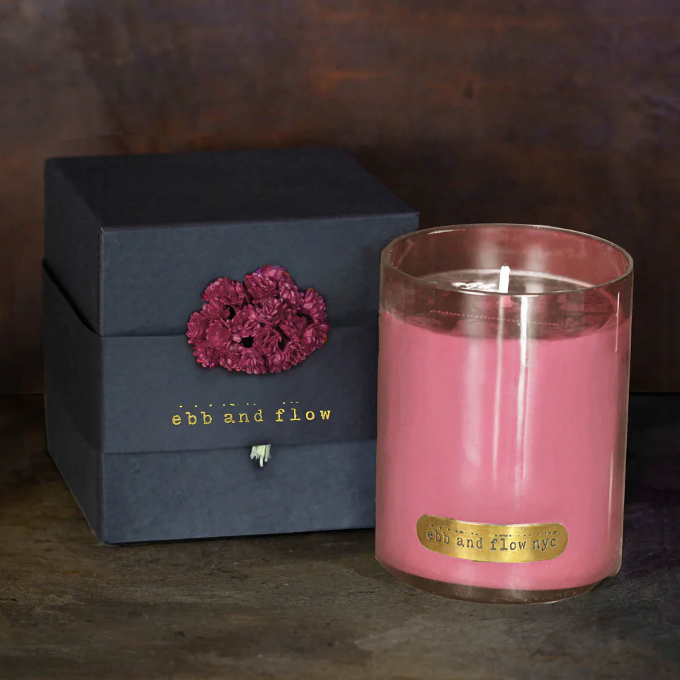 FIG + CEDAR SOY CANDLE - 65 HOUR BURN TIME (LIMITED EDITION GLASS)