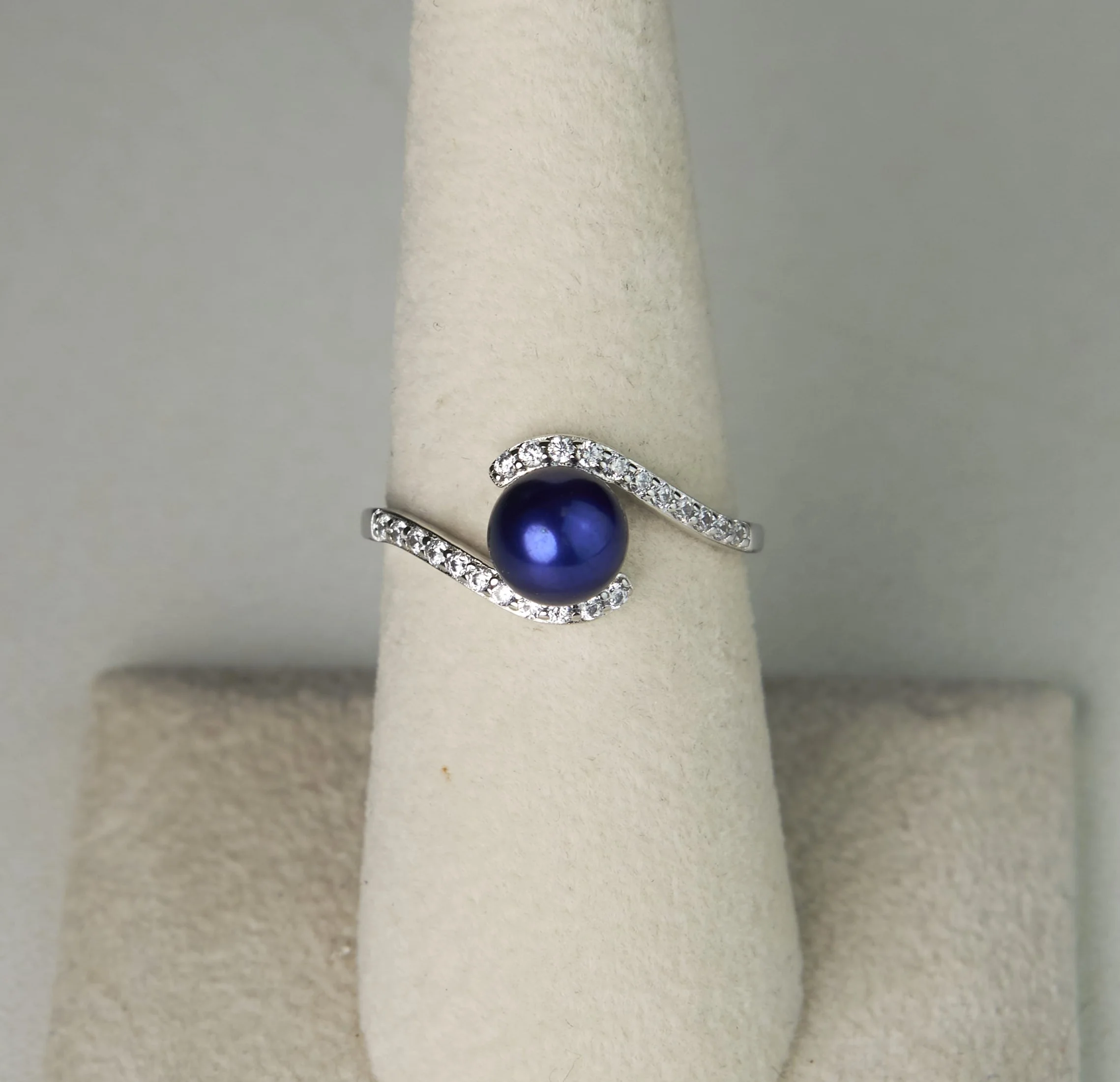 Bella Ring (Sizes 7, 8, 9 and 10)