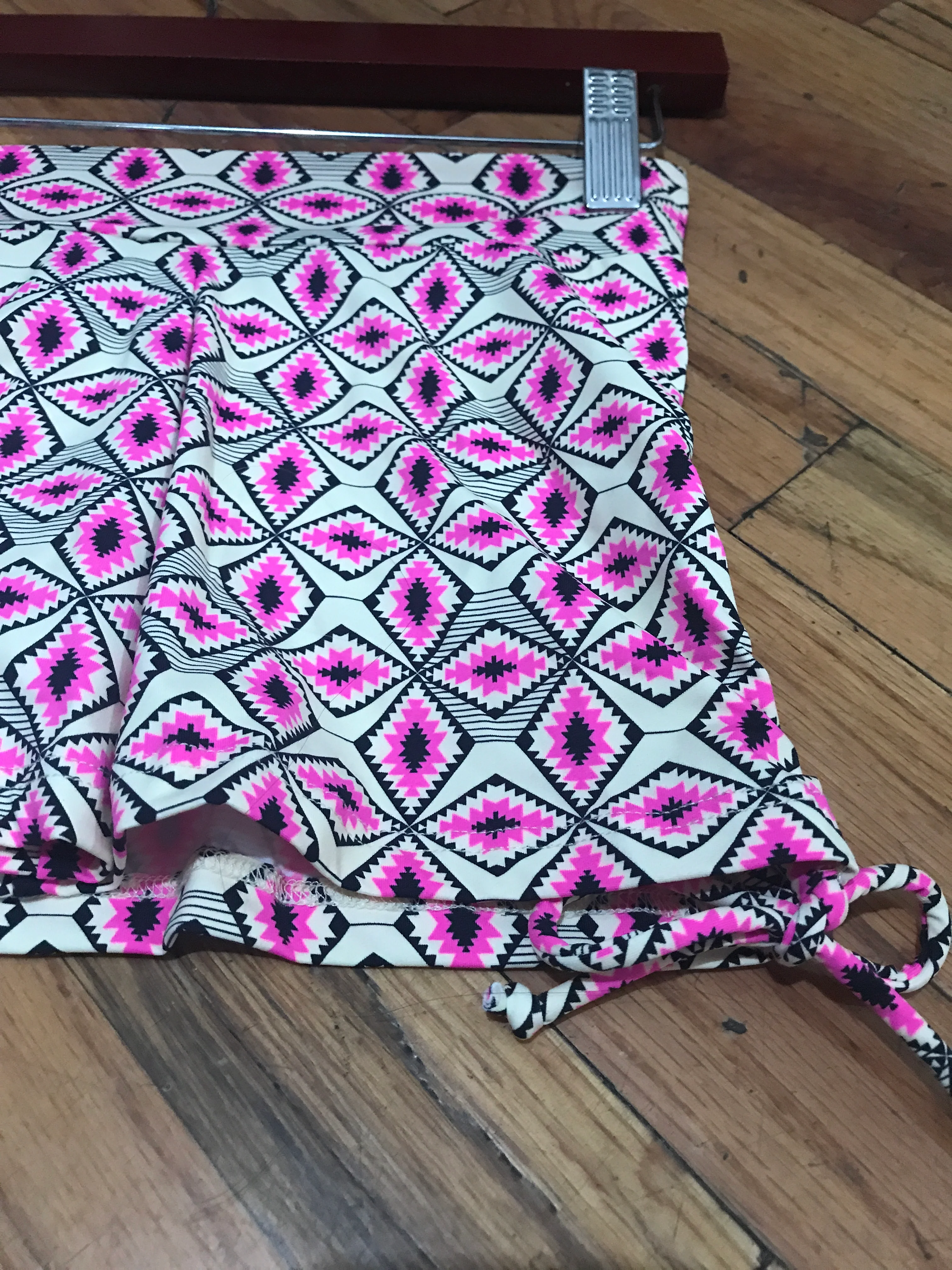 Women's Bitsy Bottom Yoga Shorts