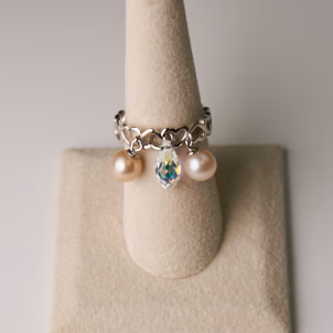 Heart Dangle Ring (Size 6)