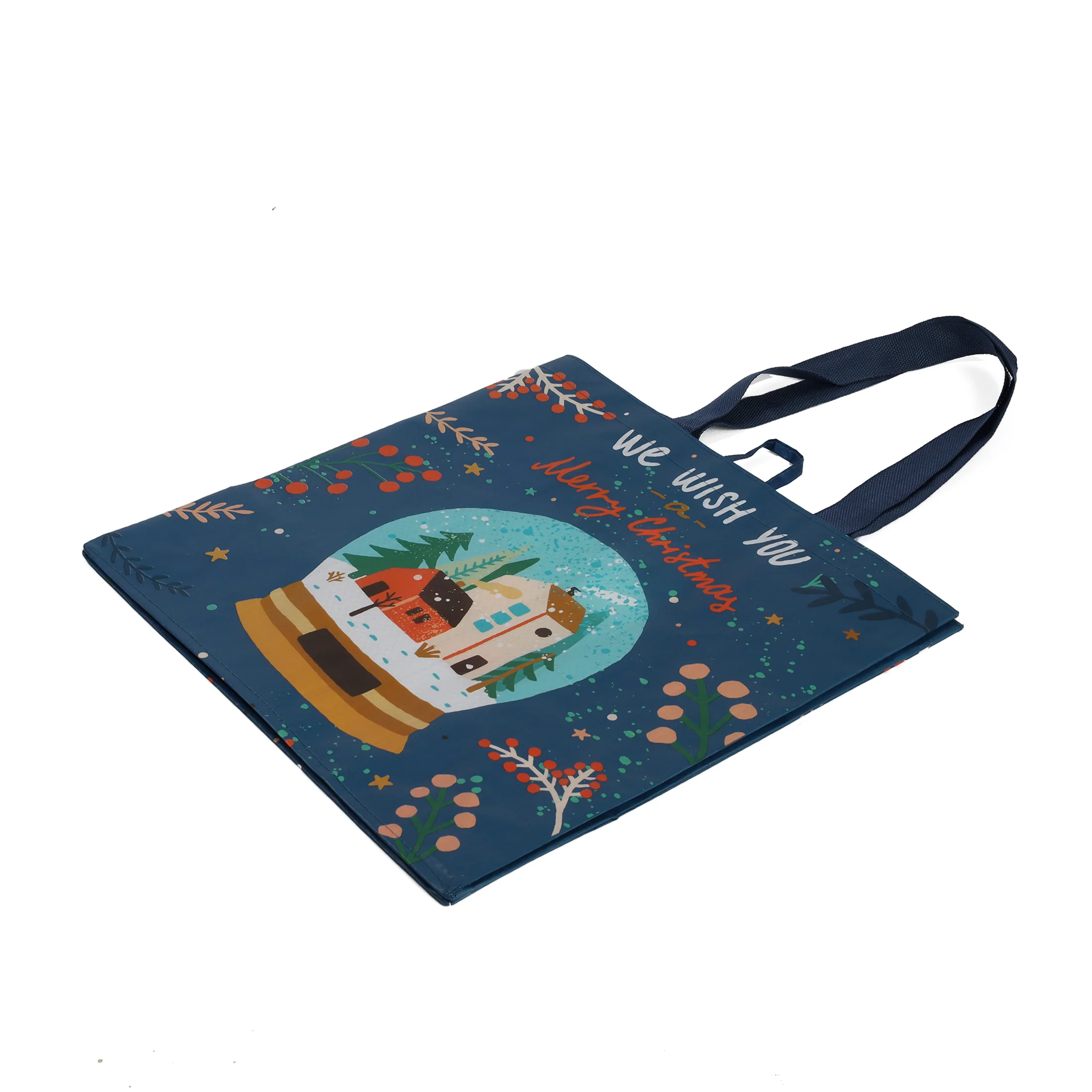 Everyday Medium Tote in Winter Wishes