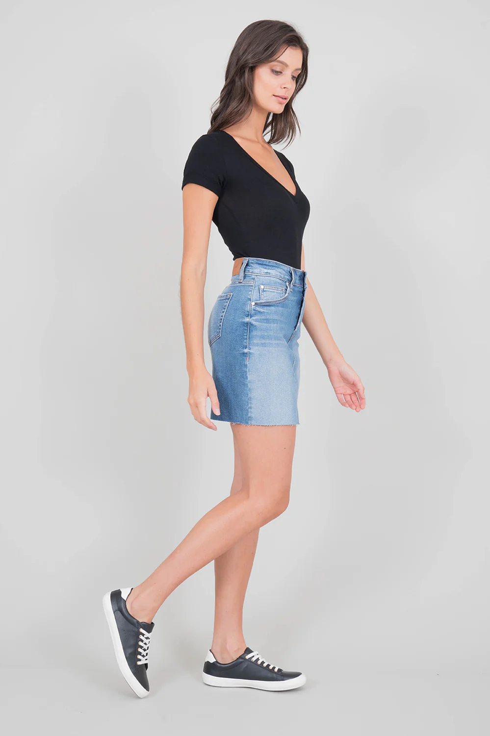 Lana Exposed Button Skirt