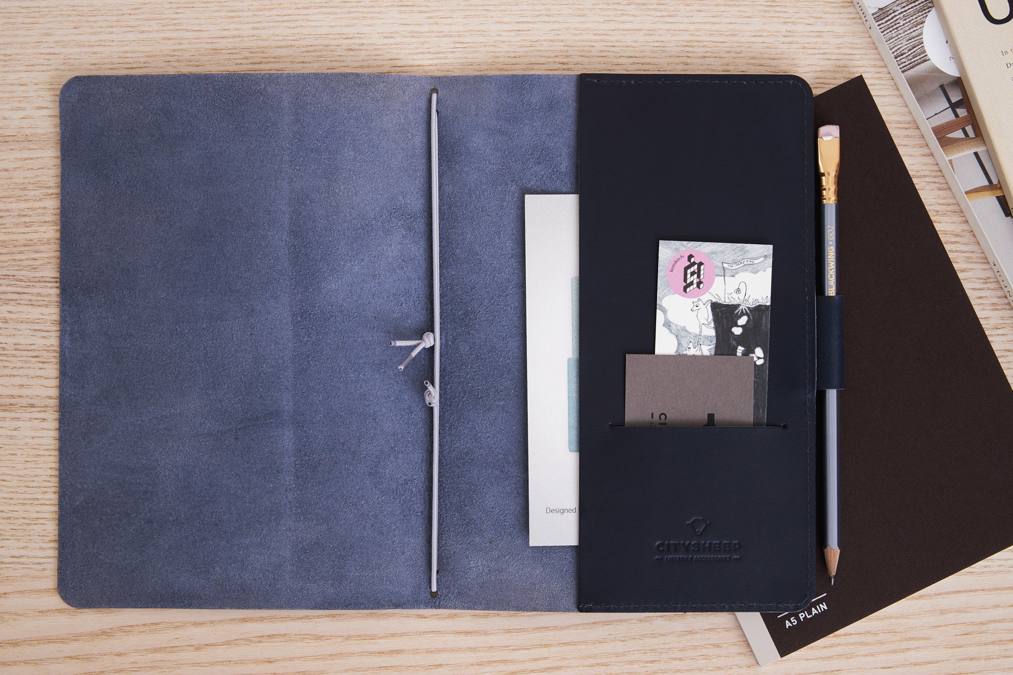 Leather Travel Journal / Deep Blue