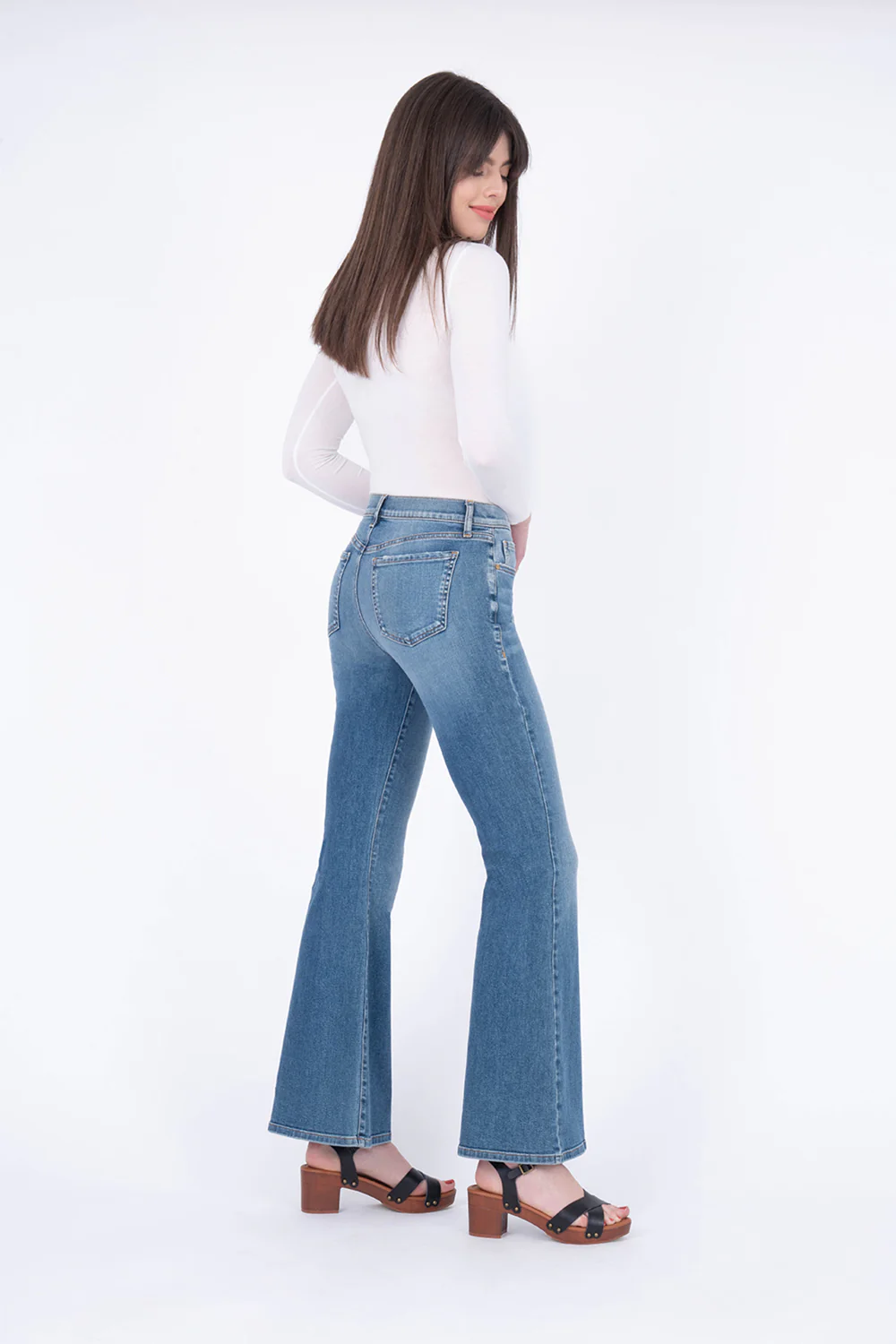 Dahlia Midrise Flare