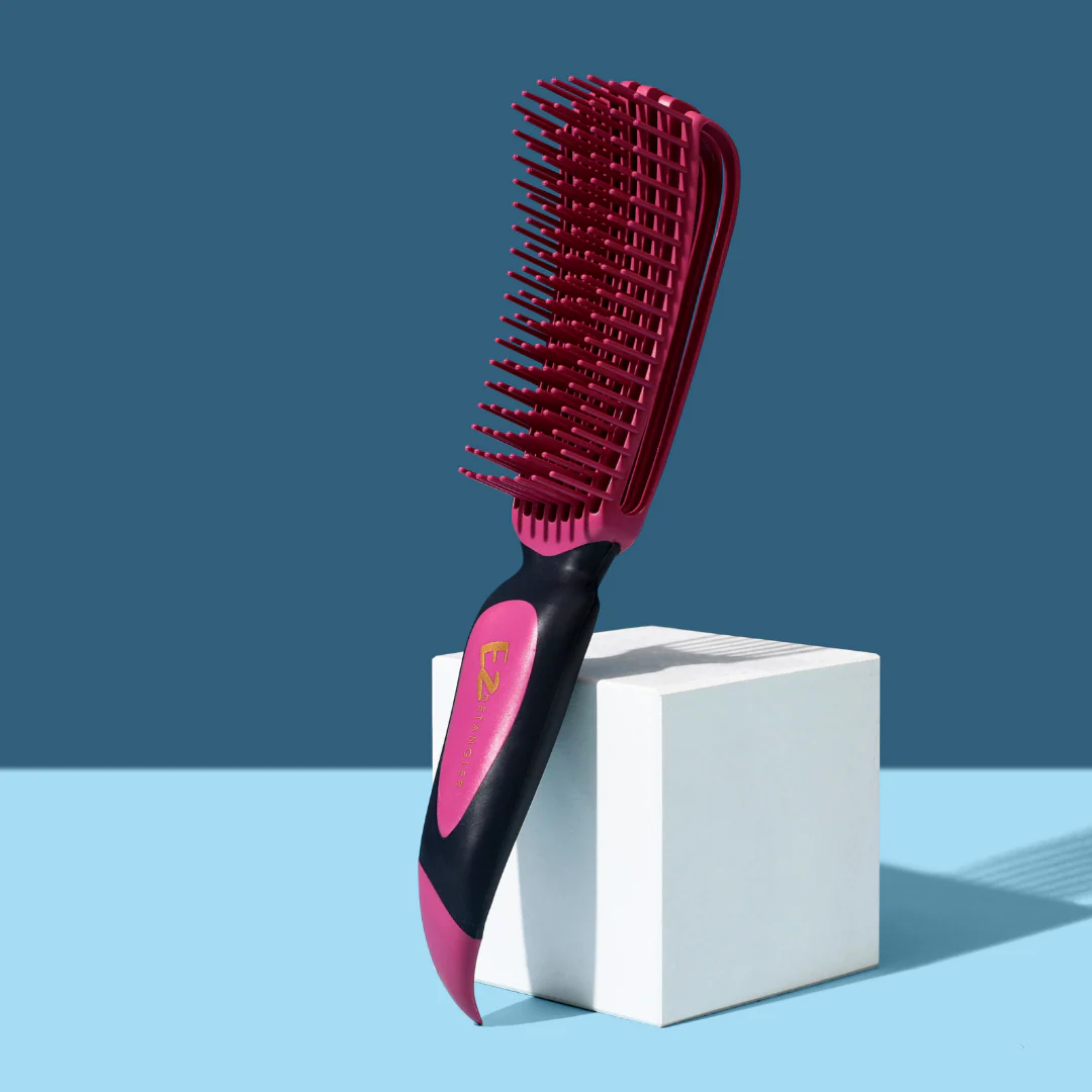 The EzDetangler™ PRO