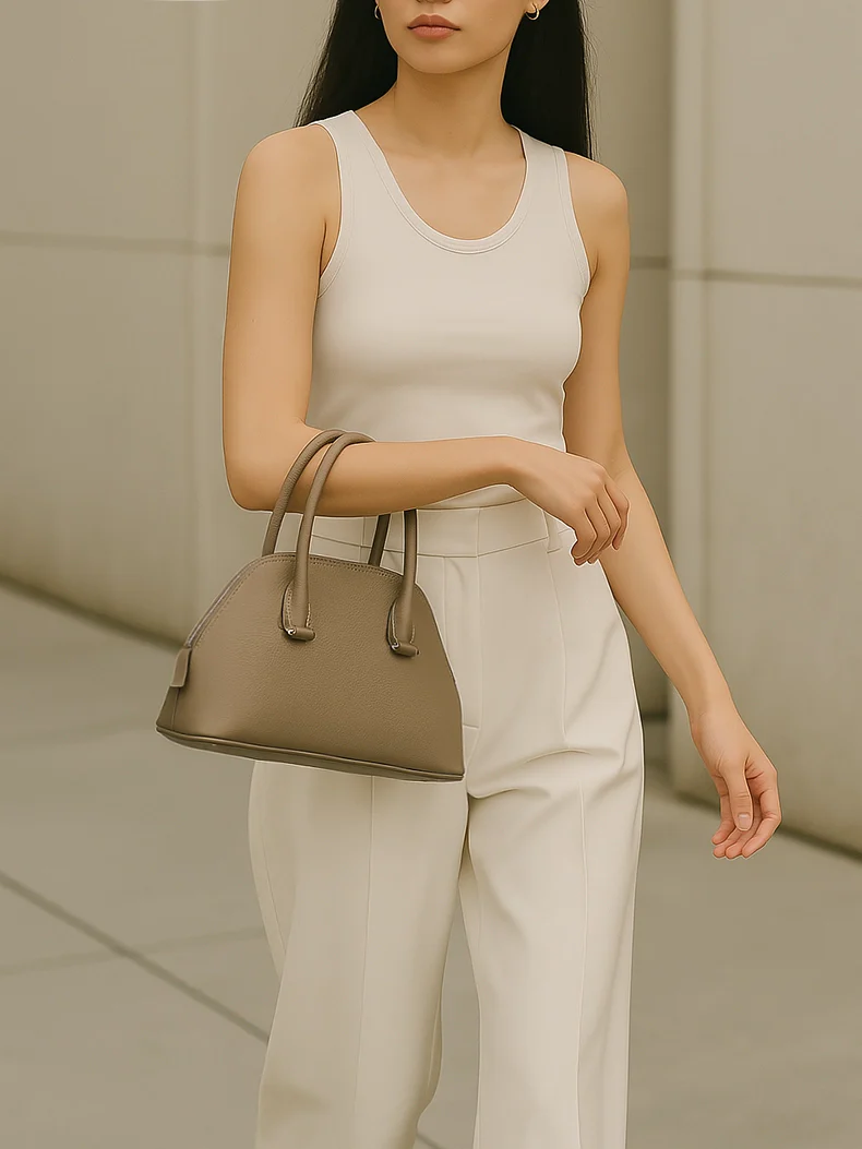 Elegant Taupe Leather Handbag – Dual Carry Top Handle & Crossbody