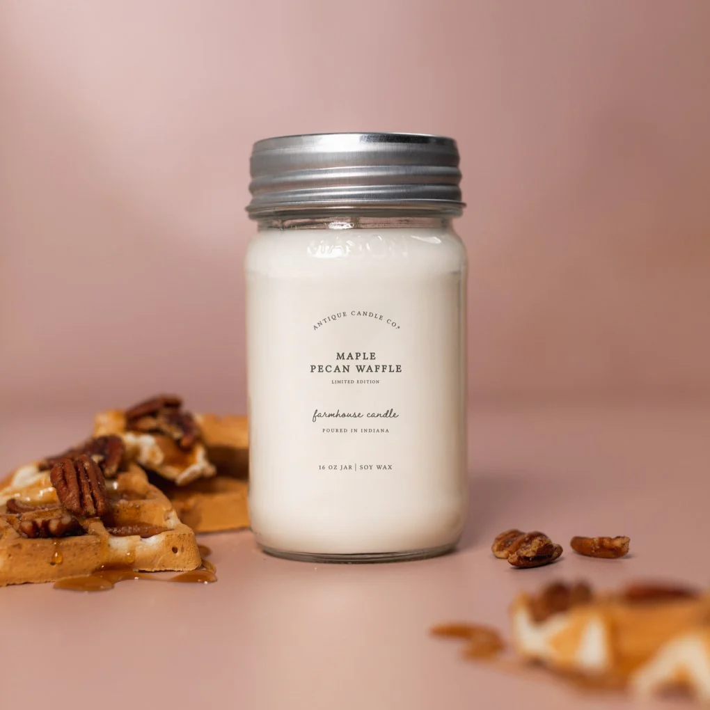 Maple Pecan Waffle 16 oz candle