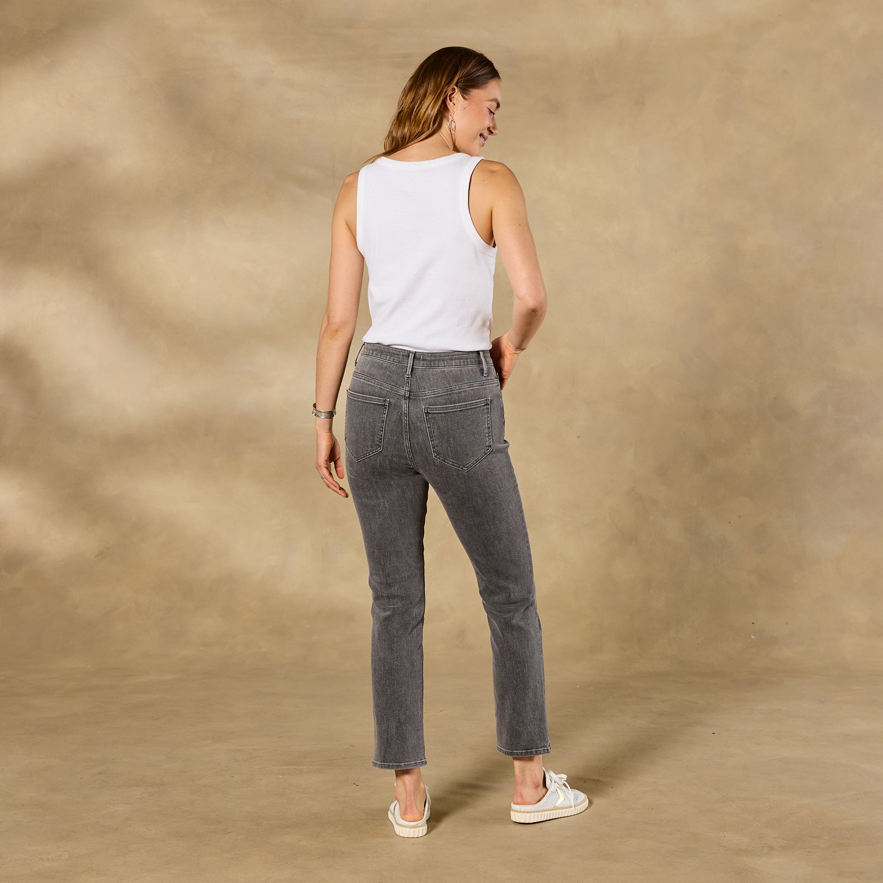 sundance-Stella Classic Straight Jeans-Sundance Outlet