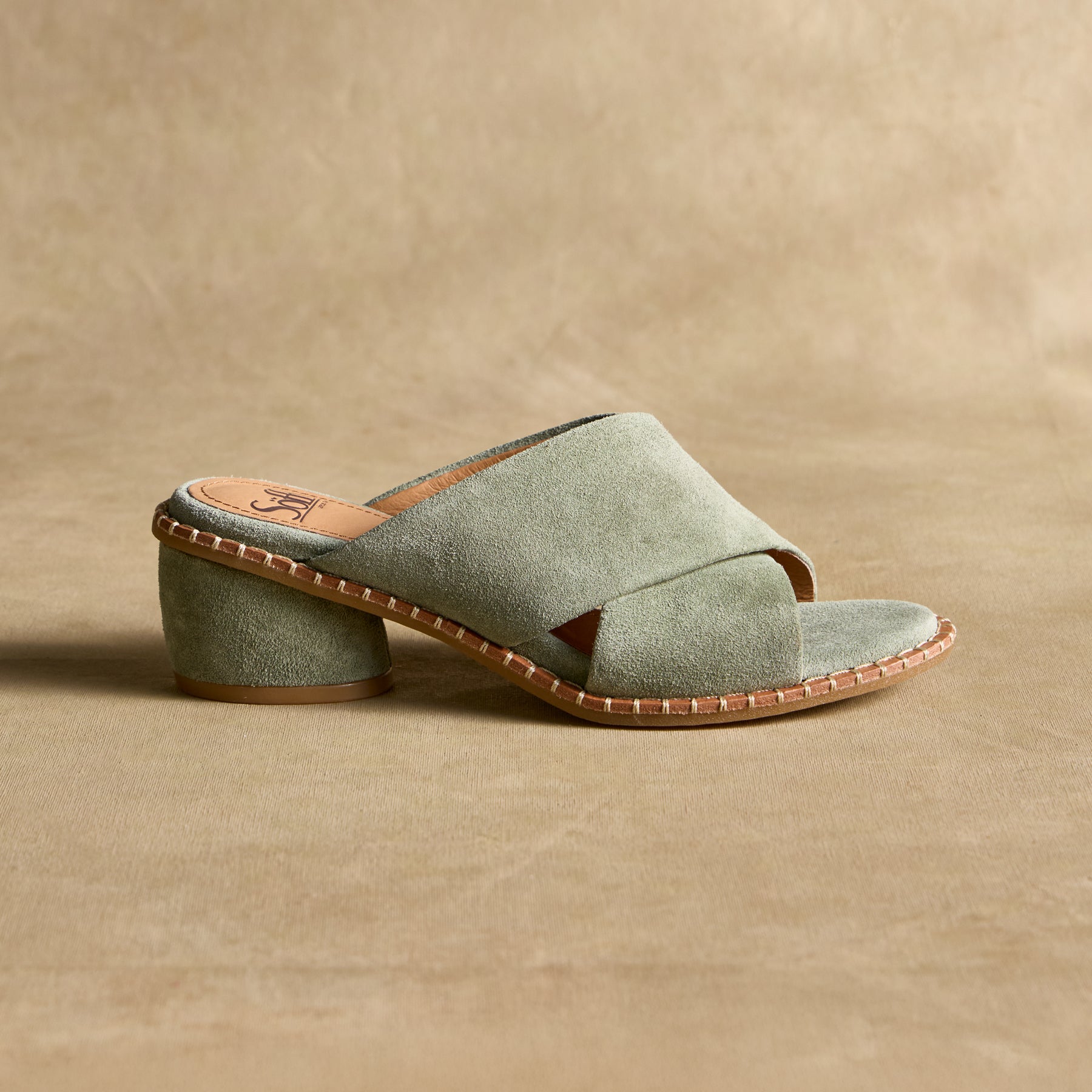 sundance-Calexico Mules-Sundance Outlet