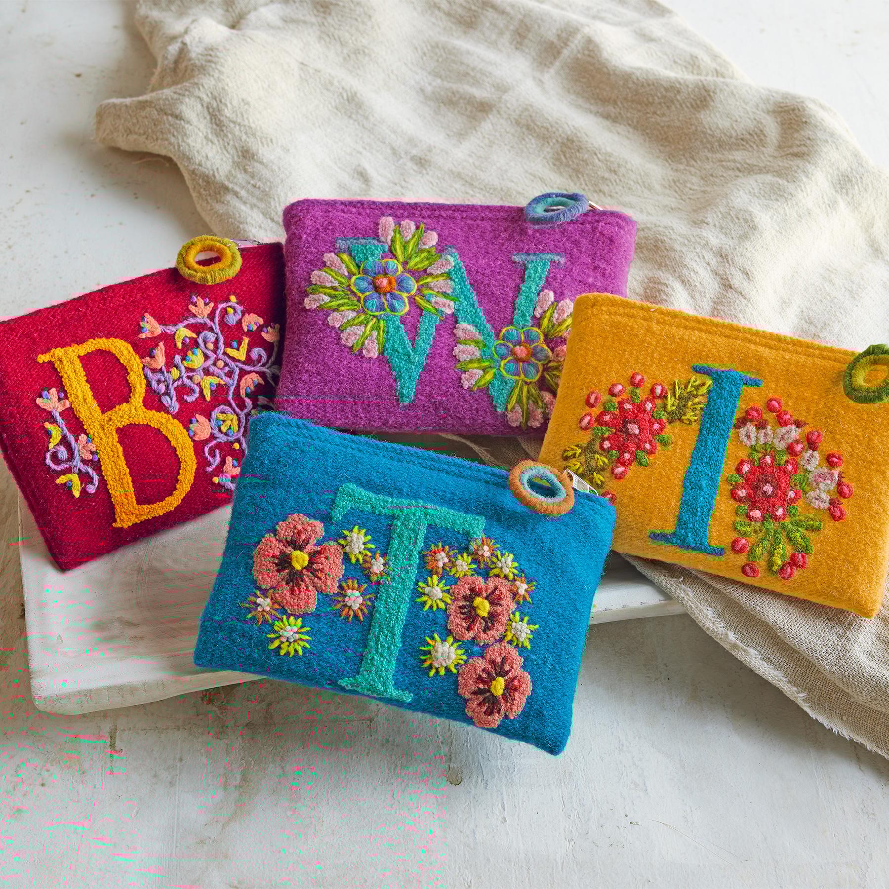 sundance-Sweet Nothings Pouch-Sundance Outlet