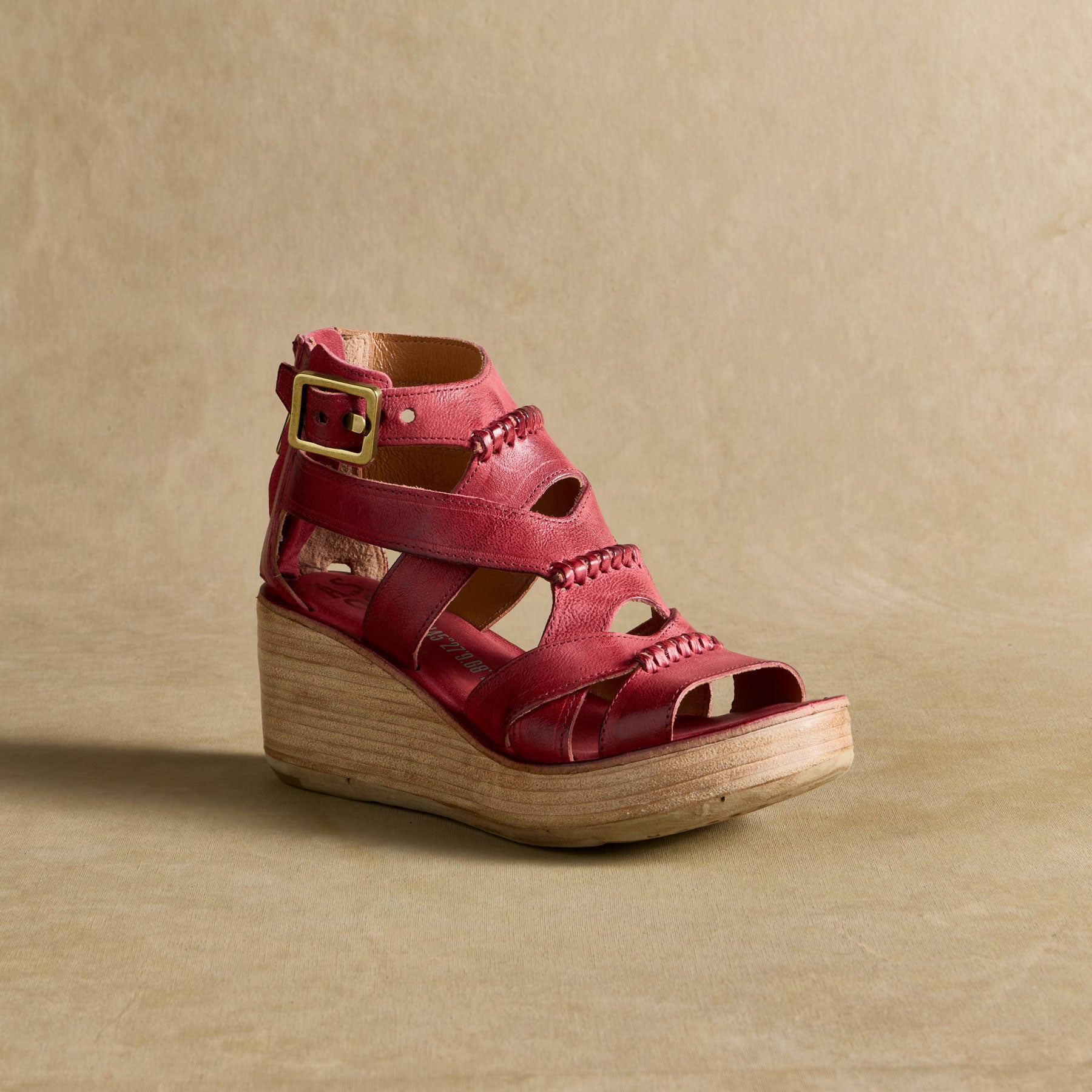 sundance-Toro Wedges-Sundance Outlet