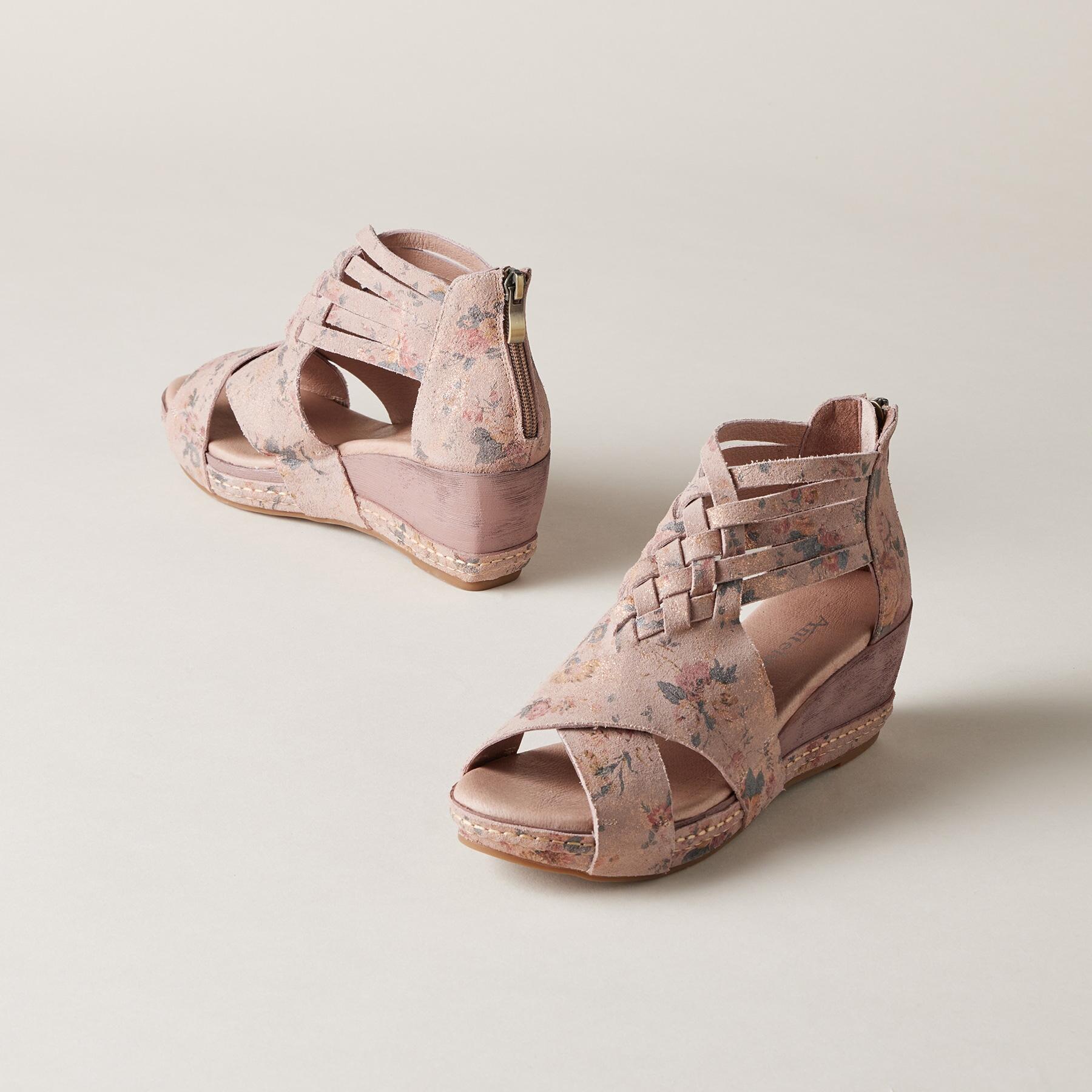 sundance-Rowena Wedges-Sundance Outlet