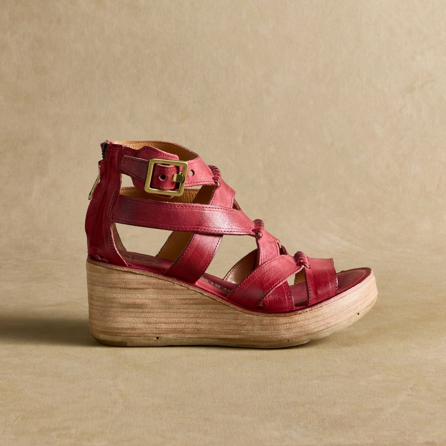 sundance-Toro Wedges-Sundance Outlet