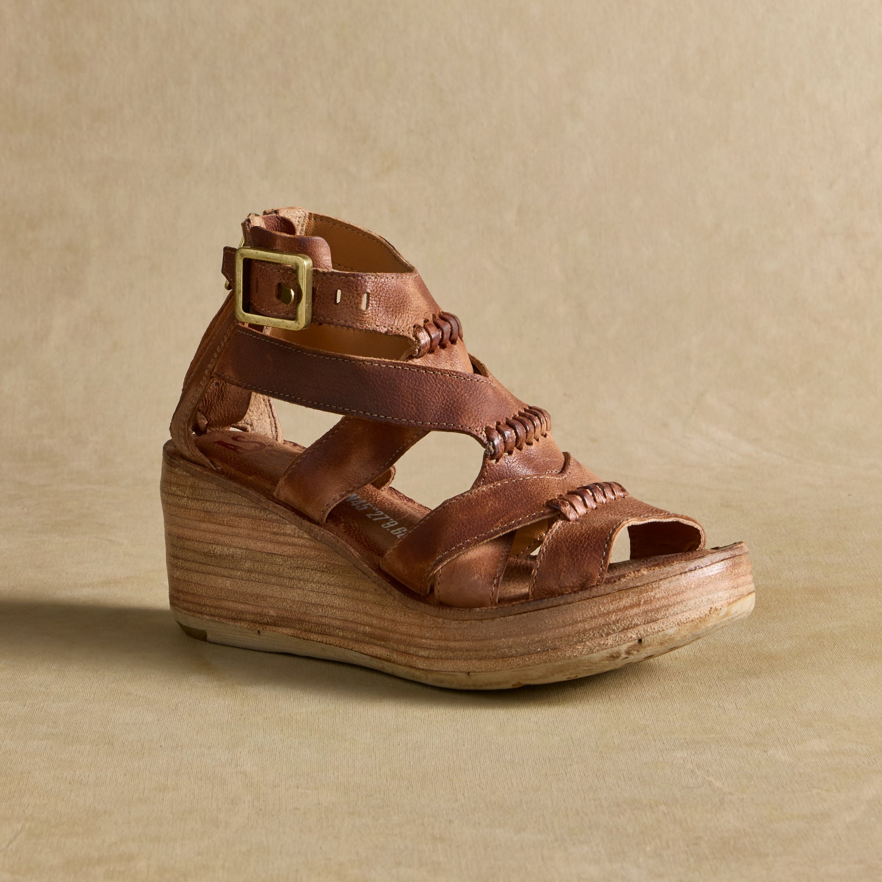 sundance-Toro Wedges-Sundance Outlet