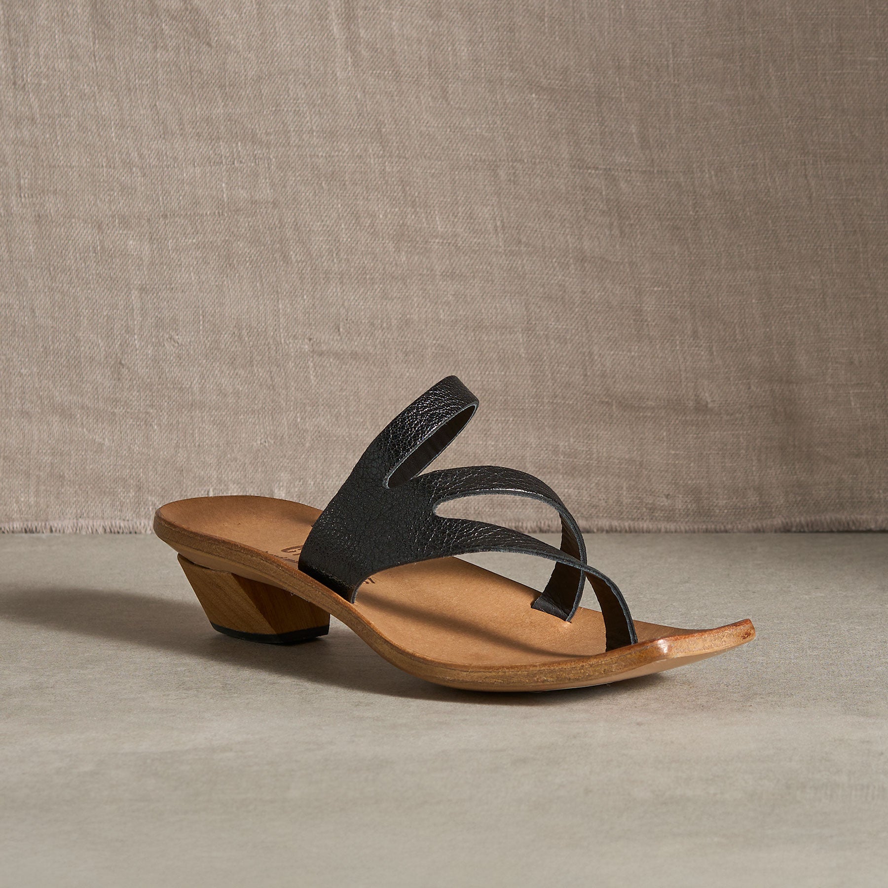 sundance-Cupertino Sandals-Sundance Outlet