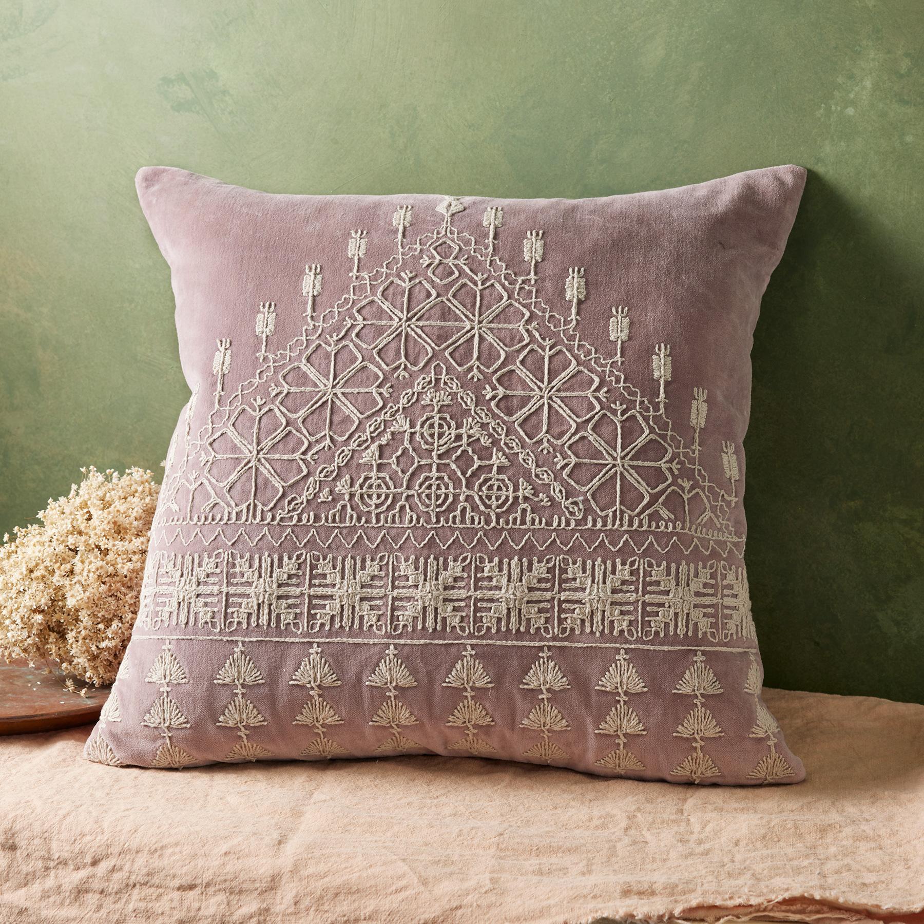 sundance-Natures Light Pillow-Sundance Outlet