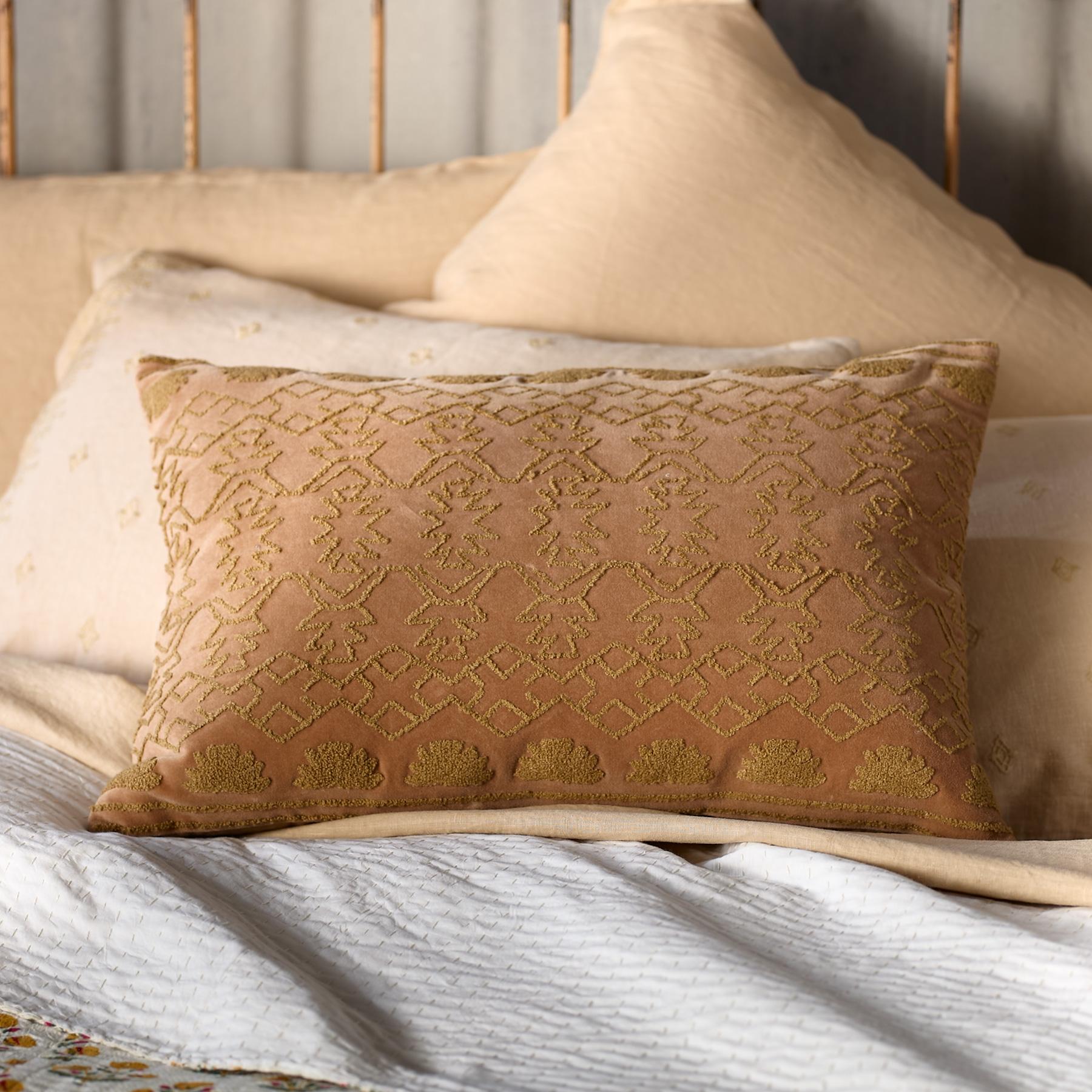sundance-Abstract Beauty Pillow-Sundance Outlet