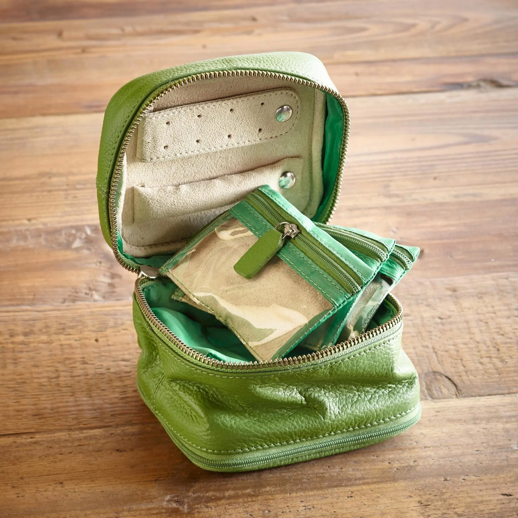 sundance-Letter Perfect Jewelry Case-Sundance Outlet