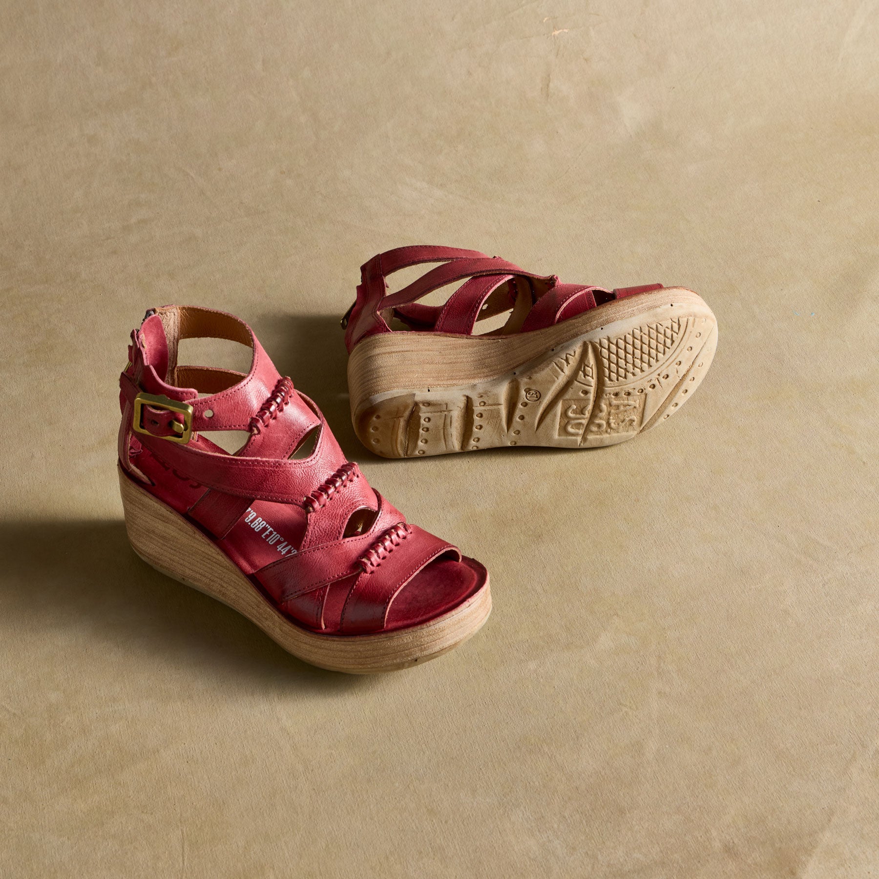 sundance-Toro Wedges-Sundance Outlet